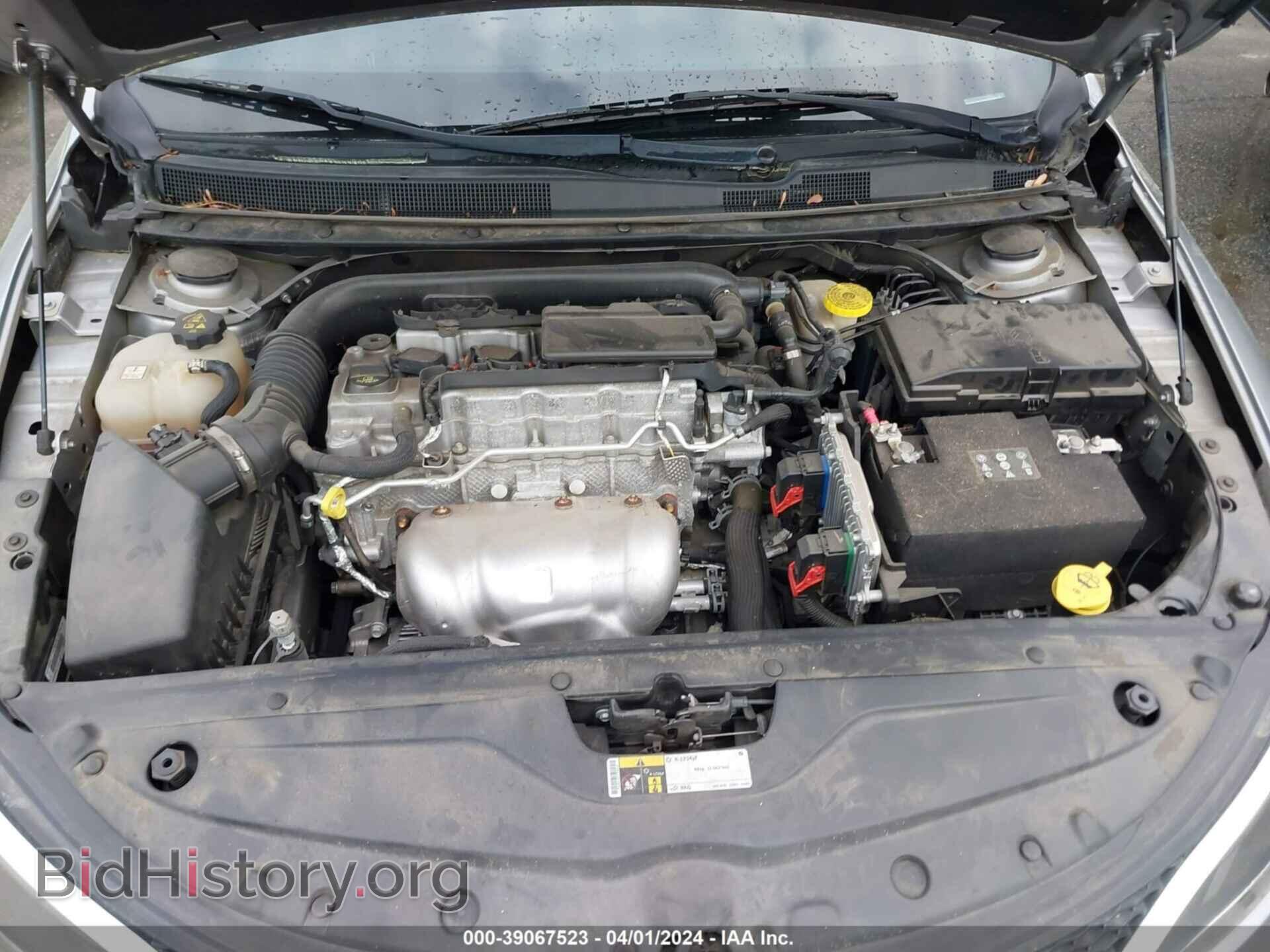 2017 CHRYSLER 200 - VIN: 1C3CCCFB2HN512473 - Фото 10