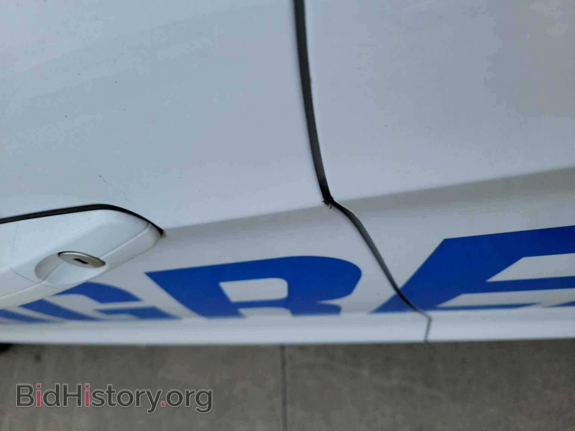 Фотография 1FMCU0GD4HUD78574 - FORD ESCAPE 2017
