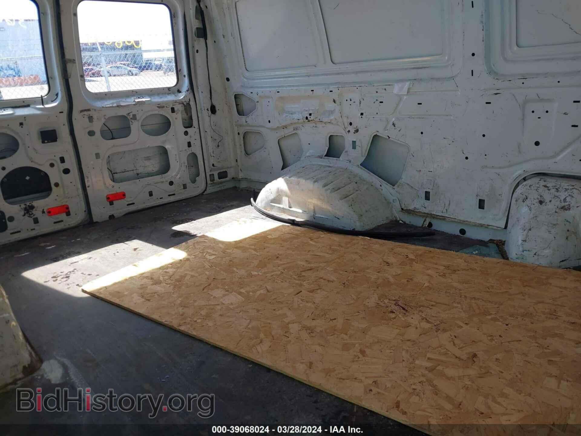 2010 FORD E-150 - VIN: 1FTNE1EW2ADA69292 - Фото 8
