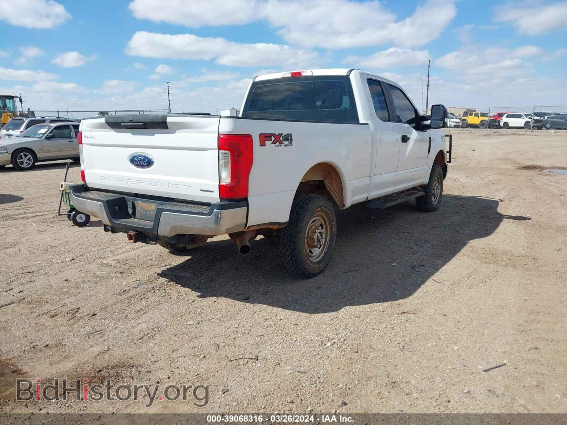 2017 FORD F-250 - VIN: 1FT7X2B64HEE85670 - Фото 4