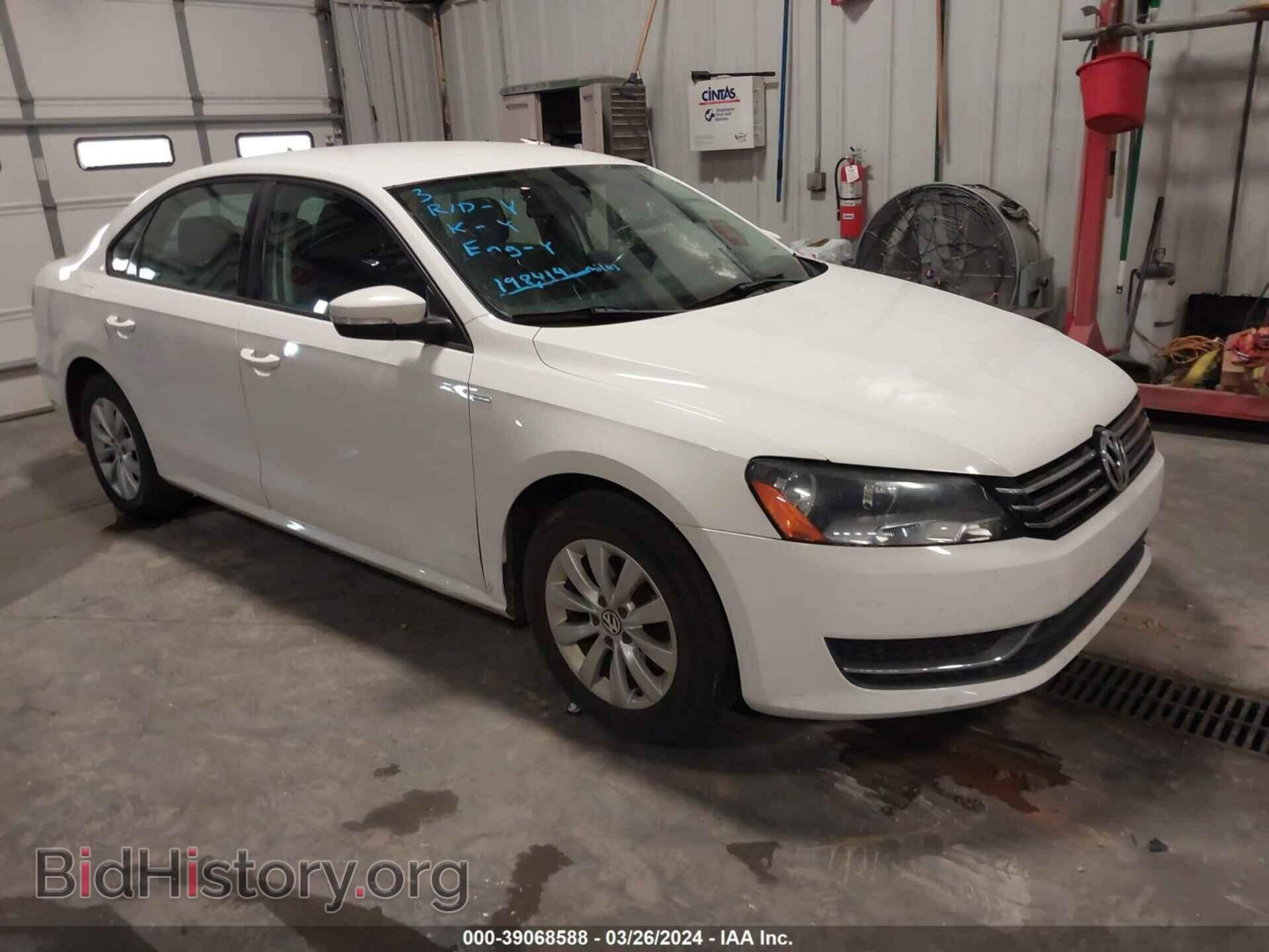 Фотография 1VWAT7A30FC074858 - VOLKSWAGEN PASSAT 2015