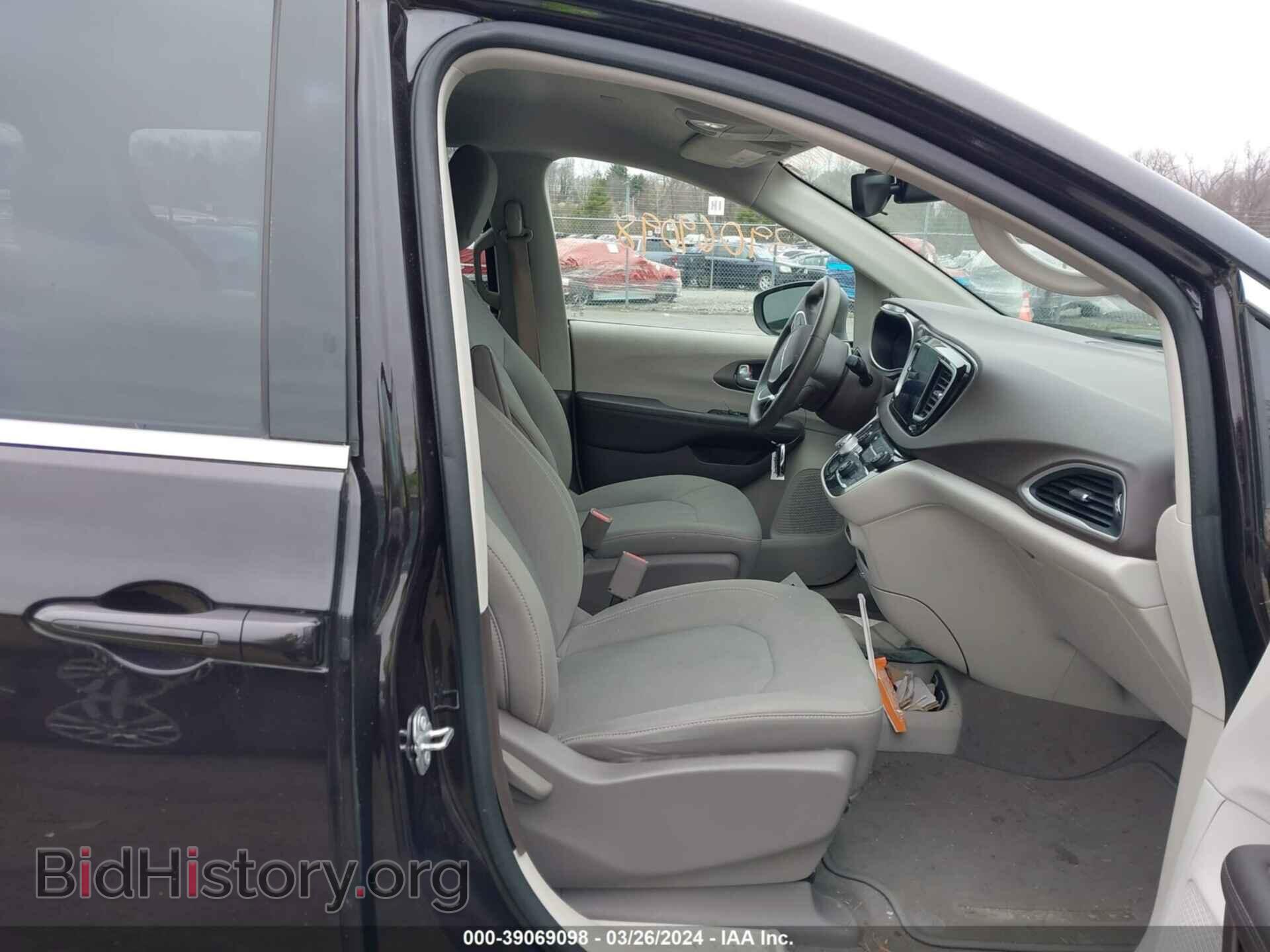 2017 CHRYSLER PACIFICA - VIN: 2C4RC1DG5HR634885 - Фото 5