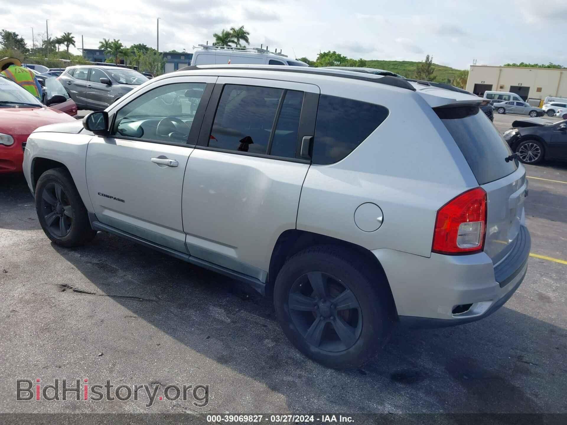 2011 JEEP COMPASS - VIN: 1J4NT1FAXBD253576 - Photo 3