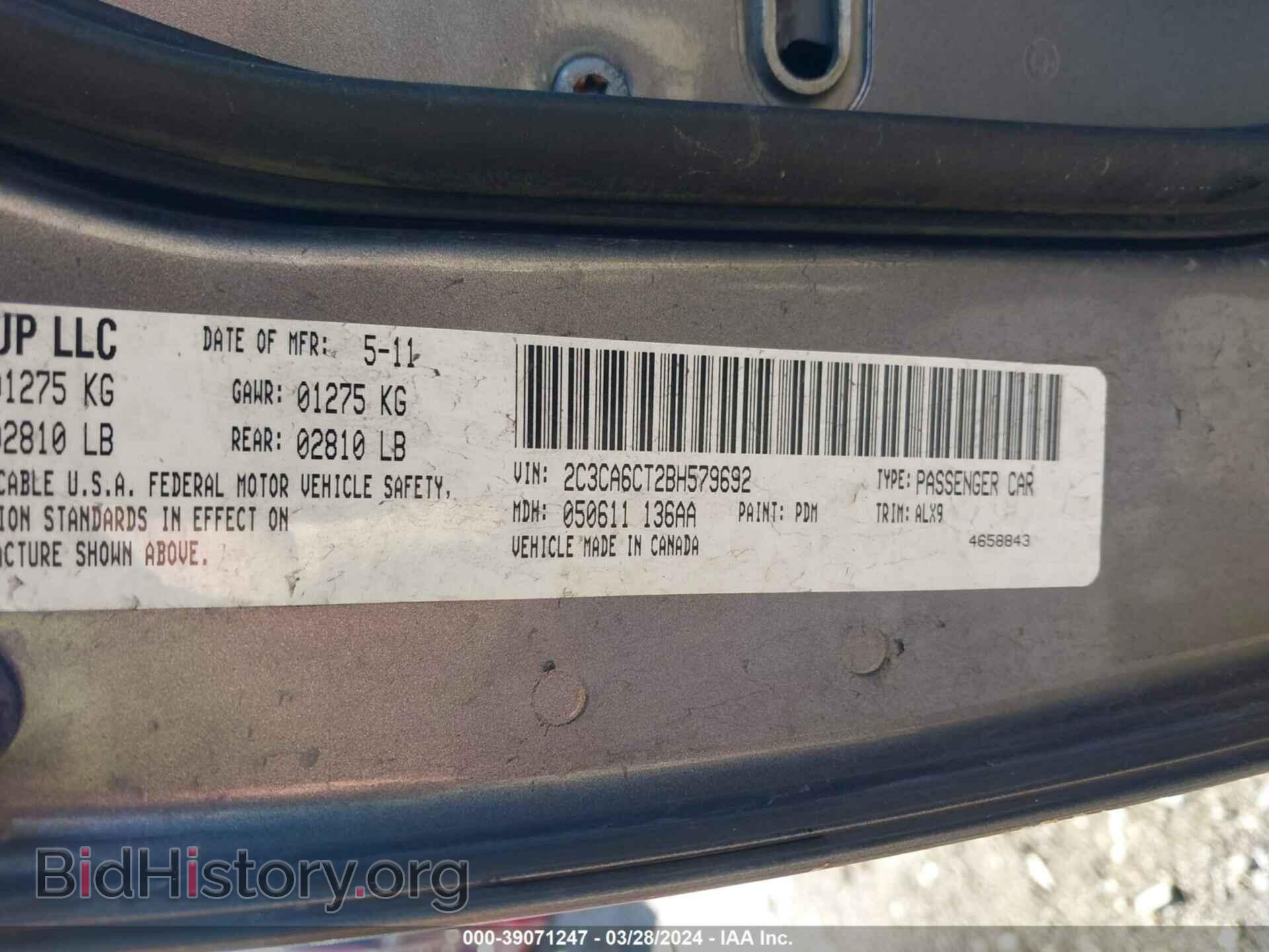 2011 CHRYSLER 300C - VIN: 2C3CA6CT2BH579692 - Фото 9