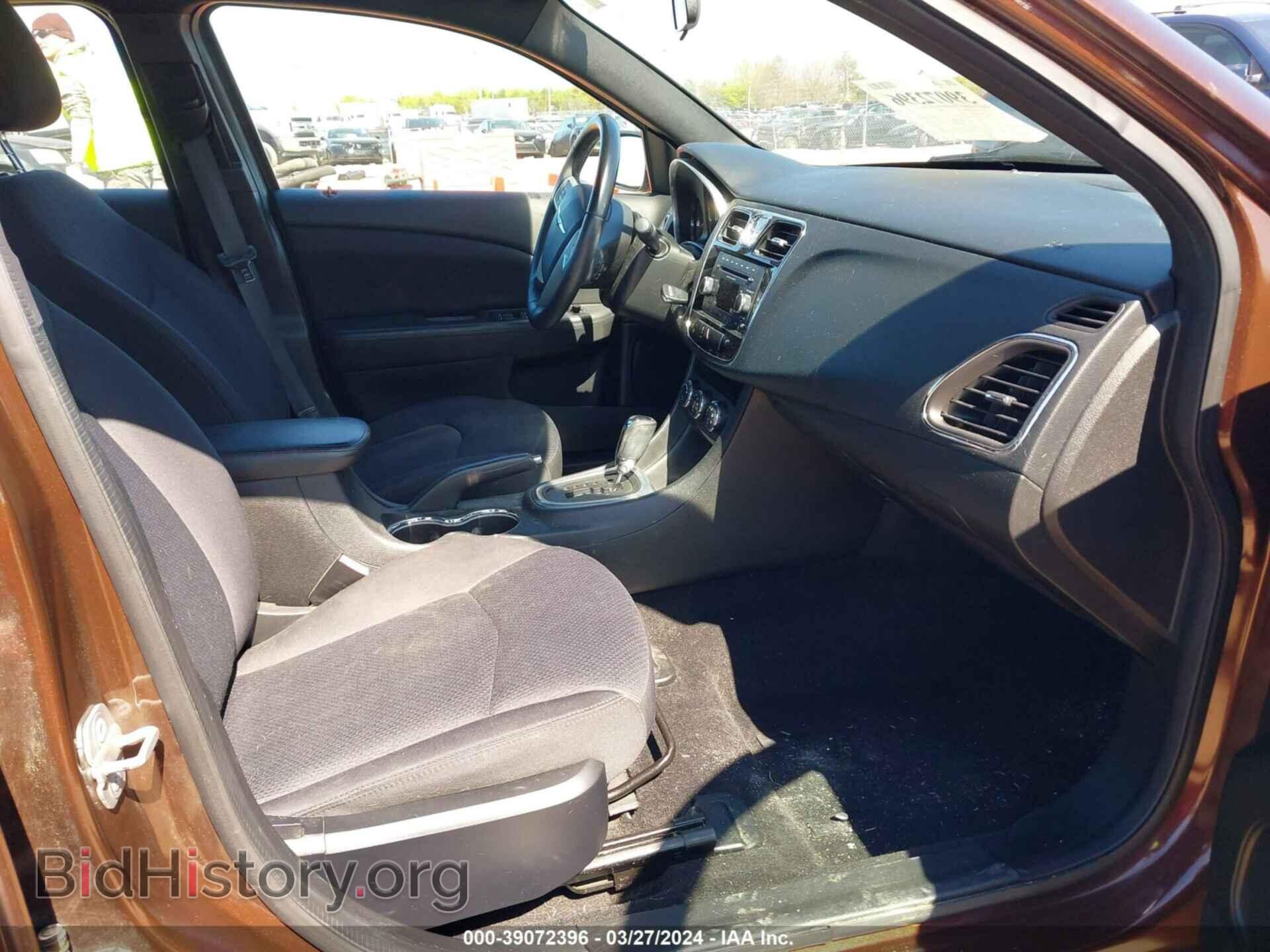 2013 CHRYSLER 200 - VIN: 1C3CCBBG3DN659259 - Фото 5