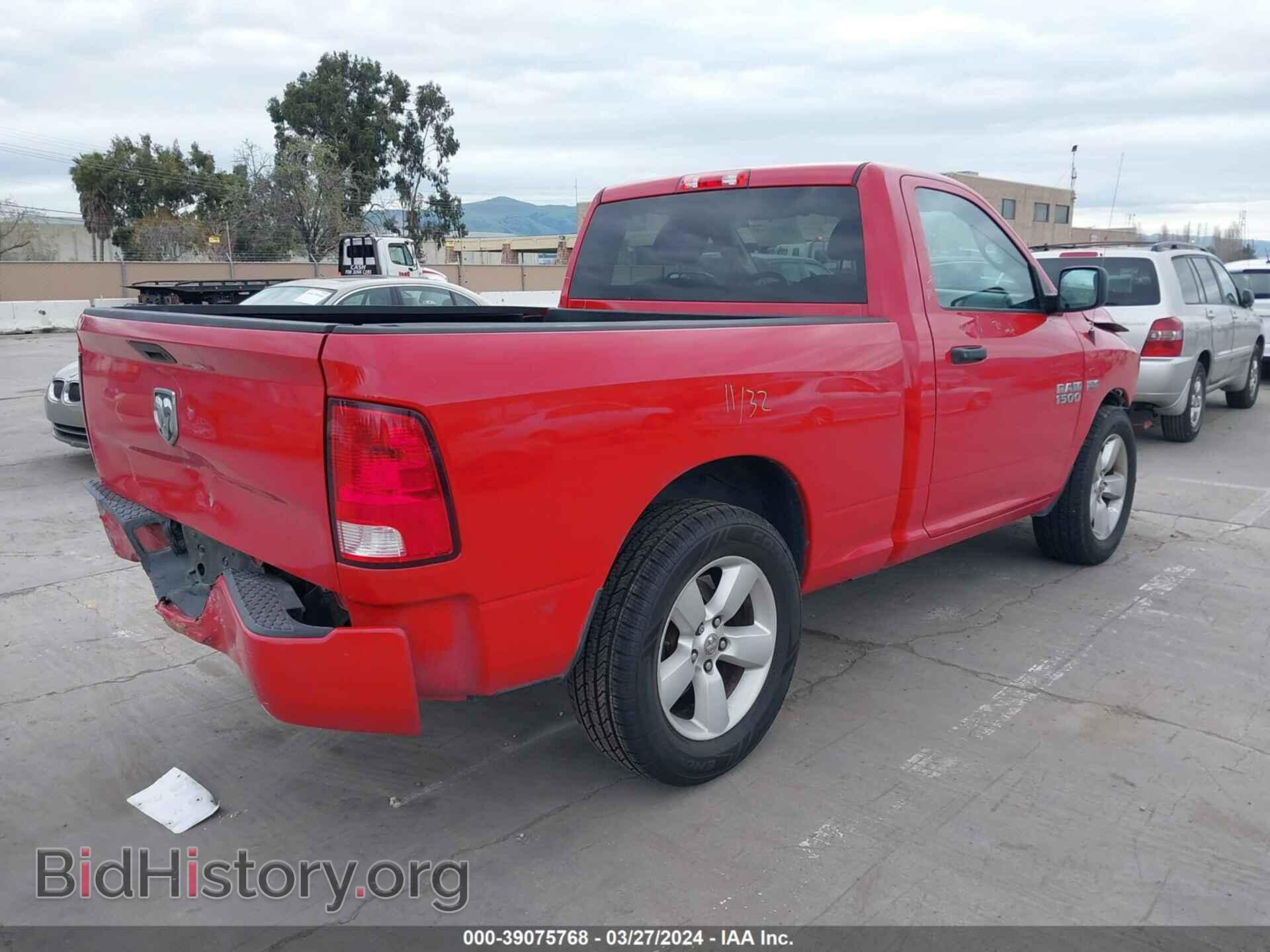 2014 RAM 1500 - VIN: 3C6JR6AT0EG305255 - Фото 4