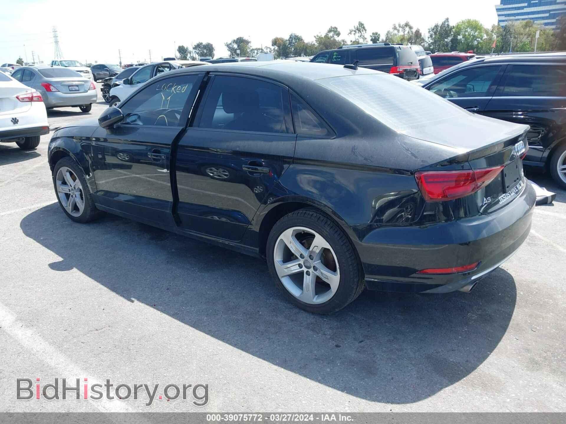 2017 AUDI A3 - VIN: WAUB8GFF7H1012588 - Фото 3