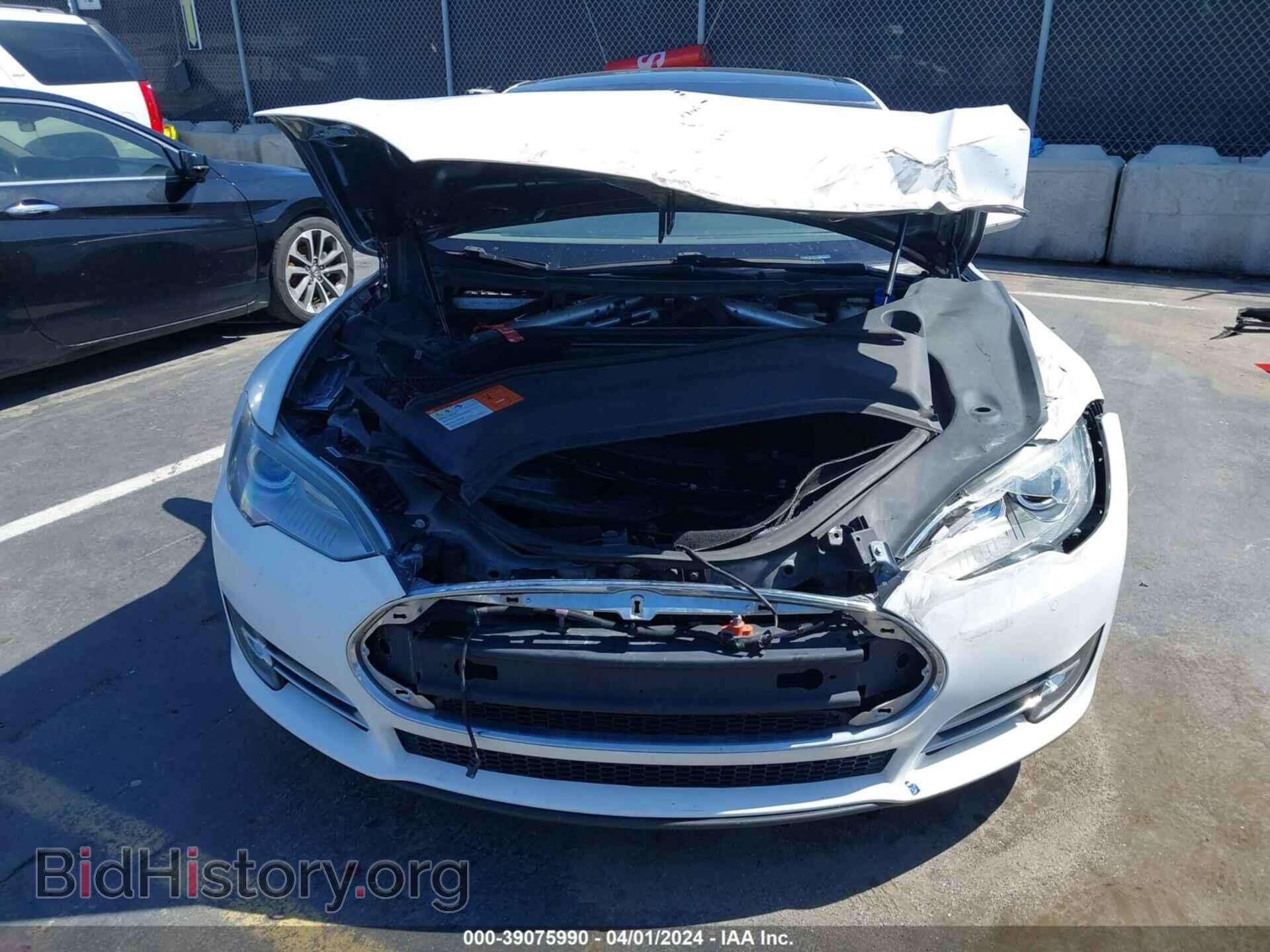 2014 TESLA MODEL S - VIN: 5YJSA1H18EFP32894 - Photo 6