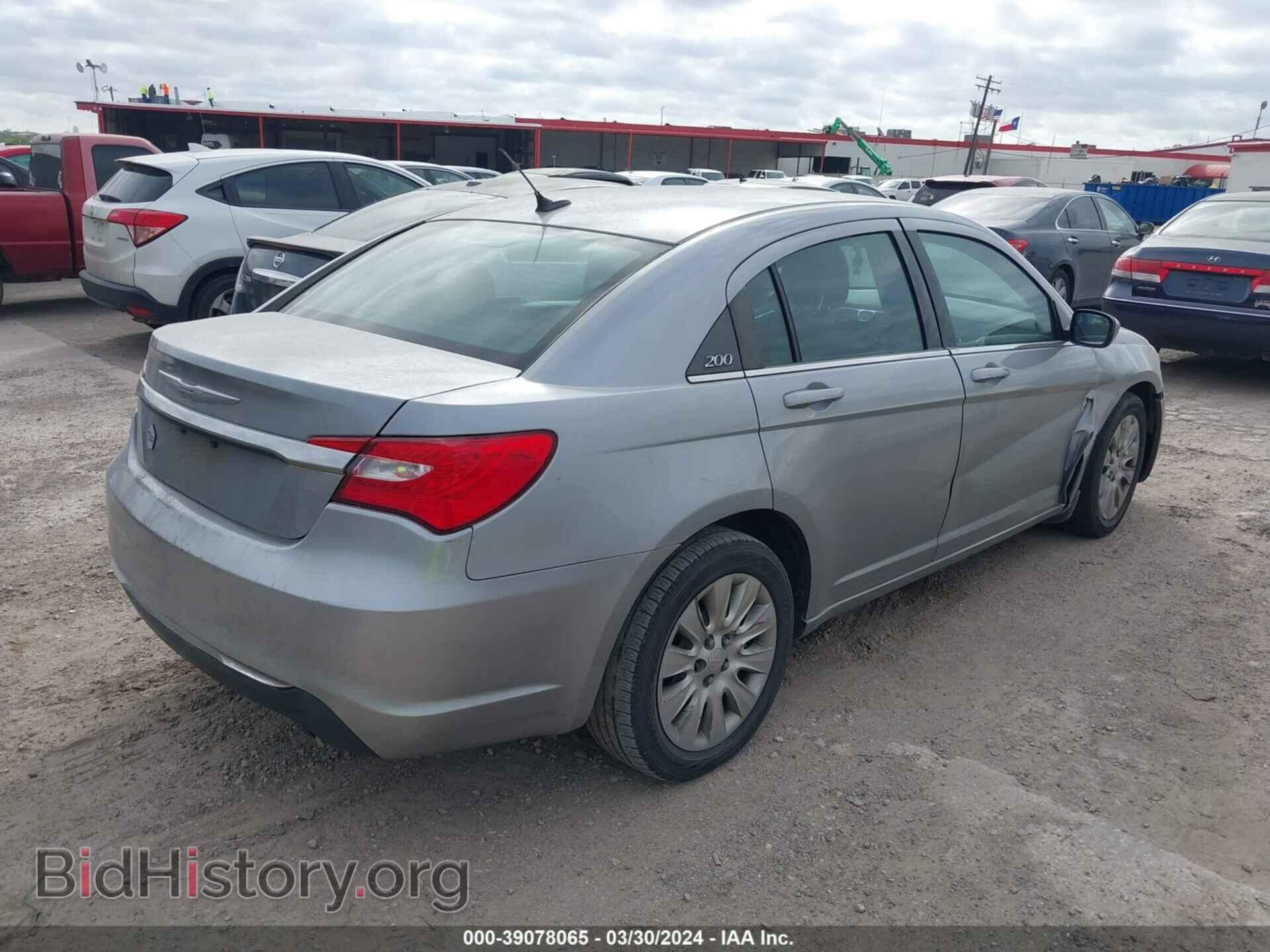 2014 CHRYSLER 200 - VIN: 1C3CCBABXEN140894 - Фото 4