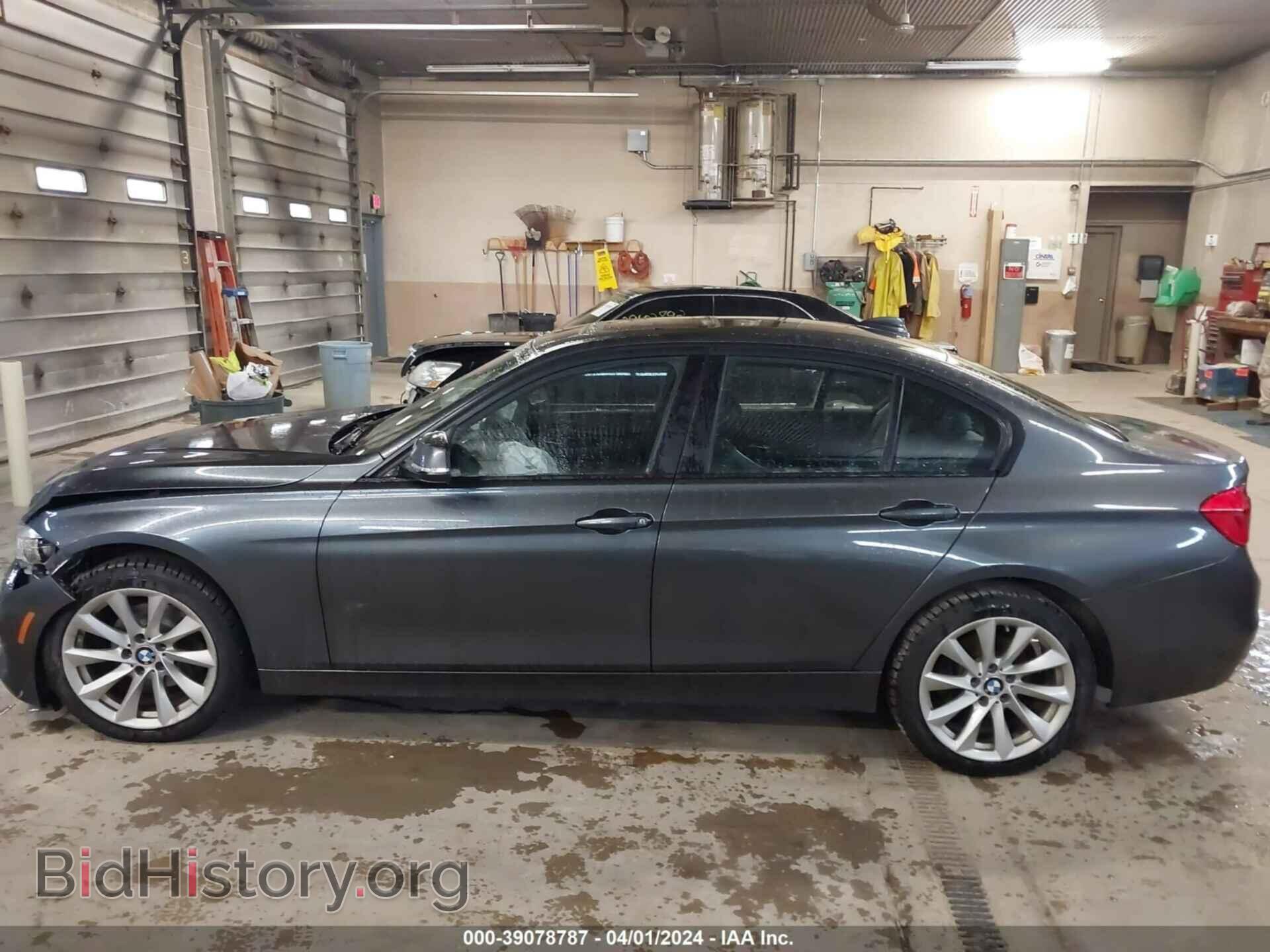 2018 BMW 320I - VIN: WBA8A3C50JA358670 - Фото 14