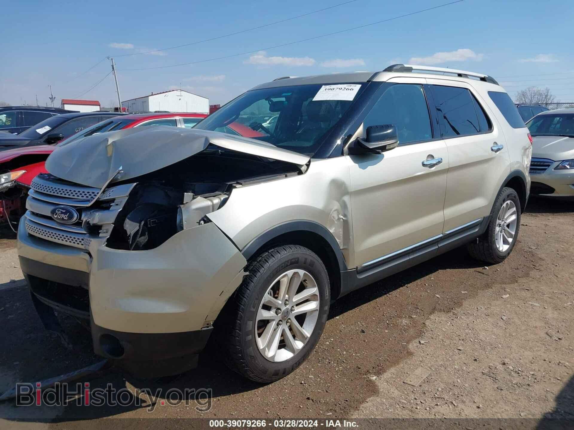 2011 FORD EXPLORER - VIN: 1FMHK7D87BGA39924 - Фото 2