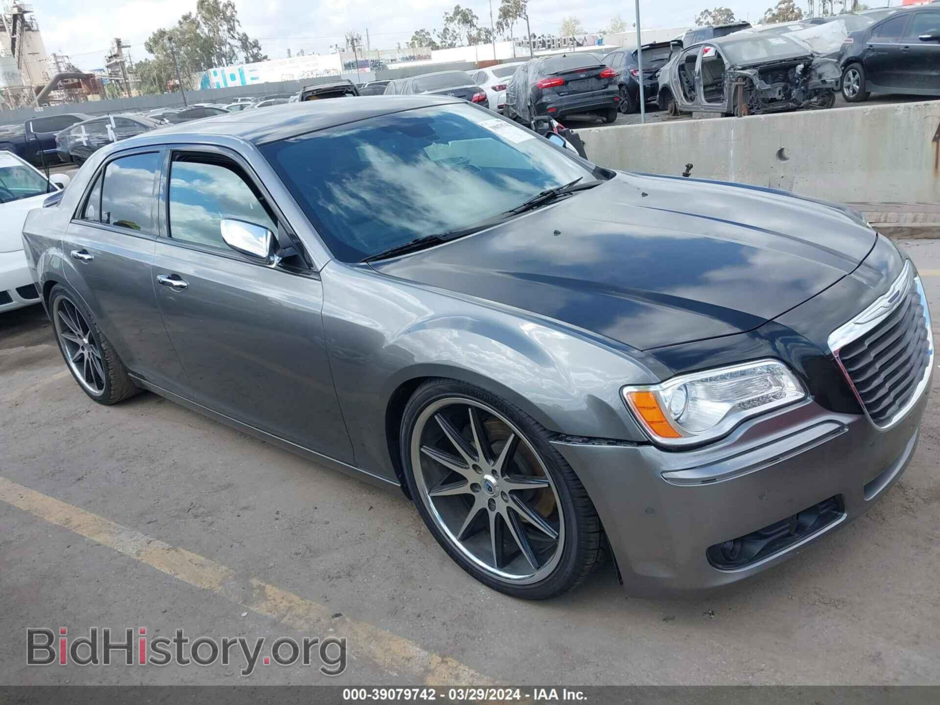 Photo 2C3CCAET1CH274776 - CHRYSLER 300C 2012