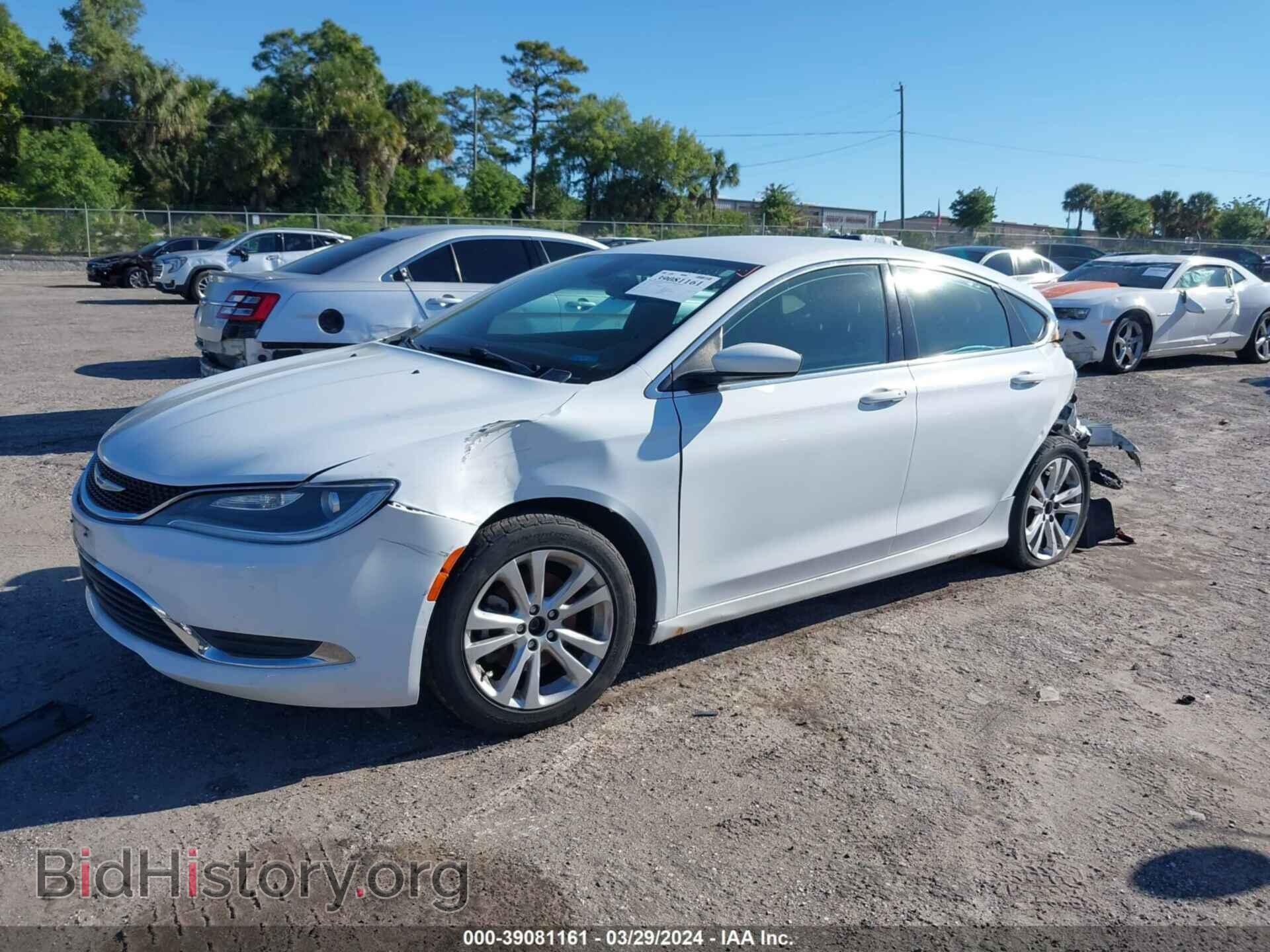 2015 CHRYSLER 200 - VIN: 1C3CCCAB7FN572141 - Фото 2