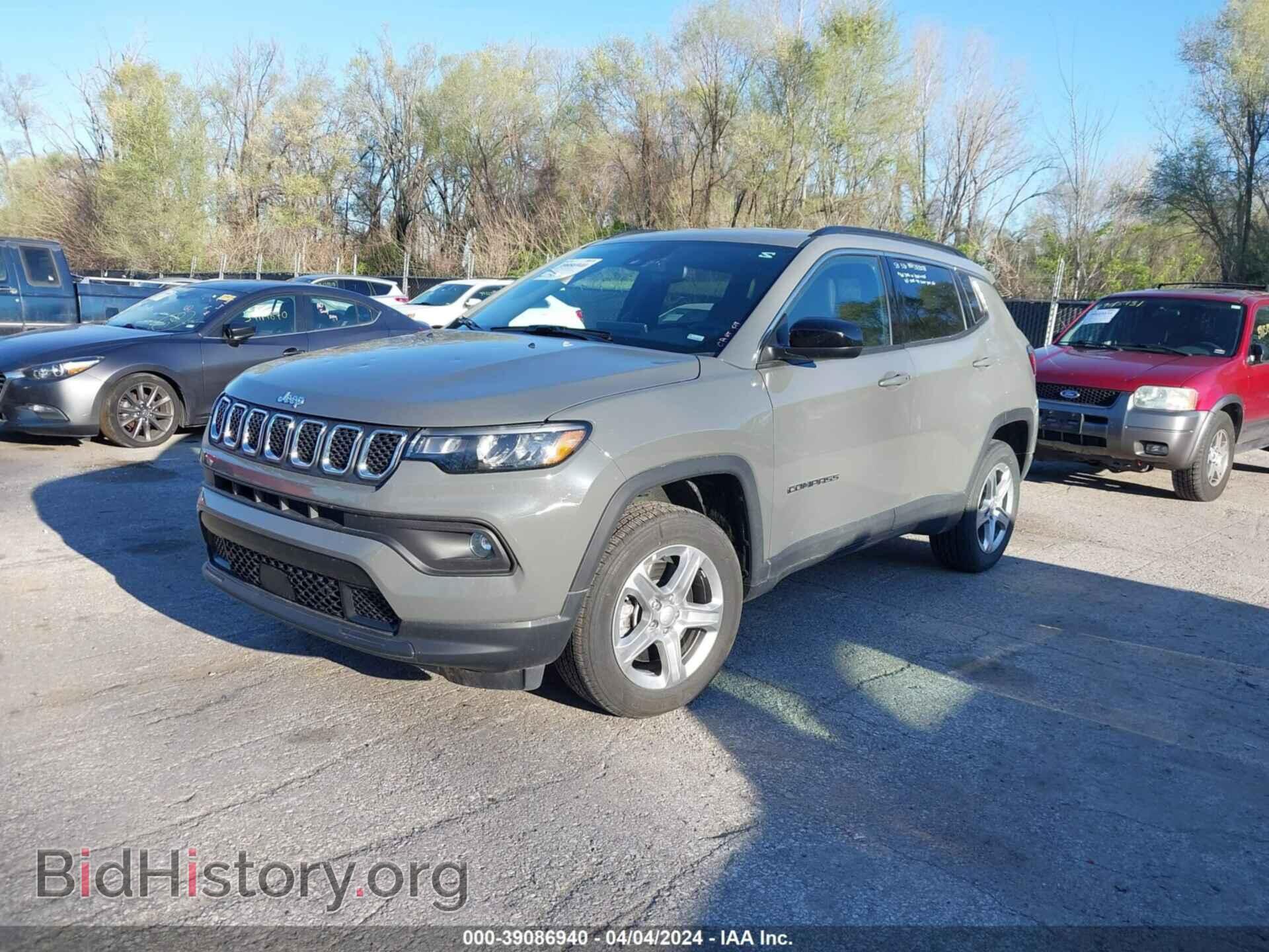 2024 JEEP COMPASS - VIN: 3C4NJDBN2RT607925 - Фото 2