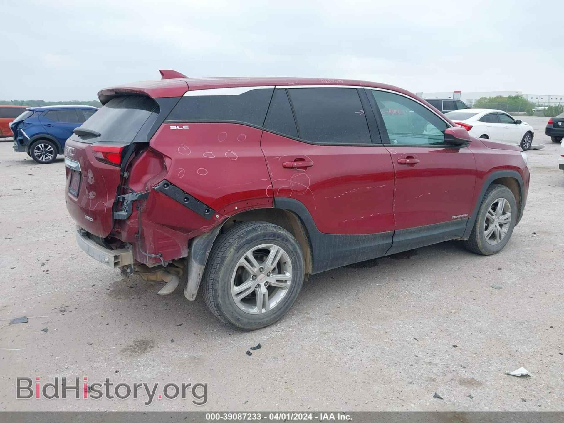 2018 GMC TERRAIN - VIN: 3GKALTEV9JL200949 - Photo 4