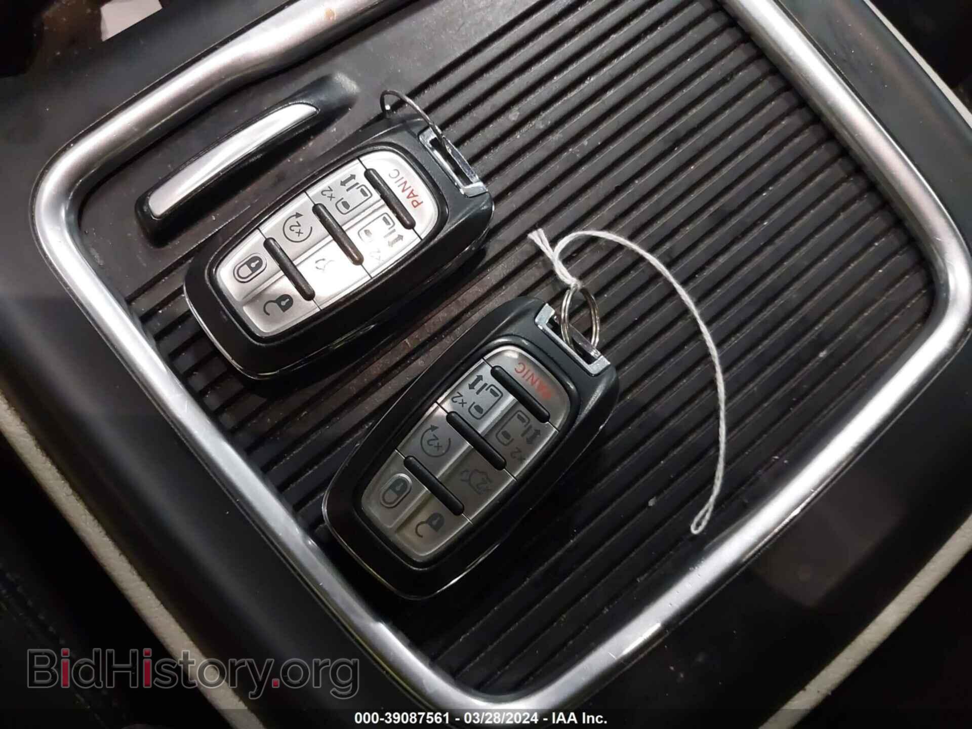 2018 CHRYSLER PACIFICA - VIN: 2C4RC1EG8JR169510 - Фото 11