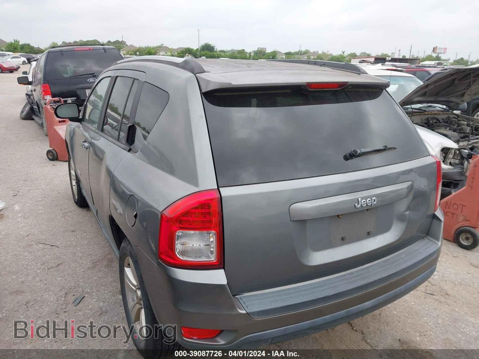 2011 JEEP COMPASS - VIN: 1J4NT1FA7BD288009 - Фото 3