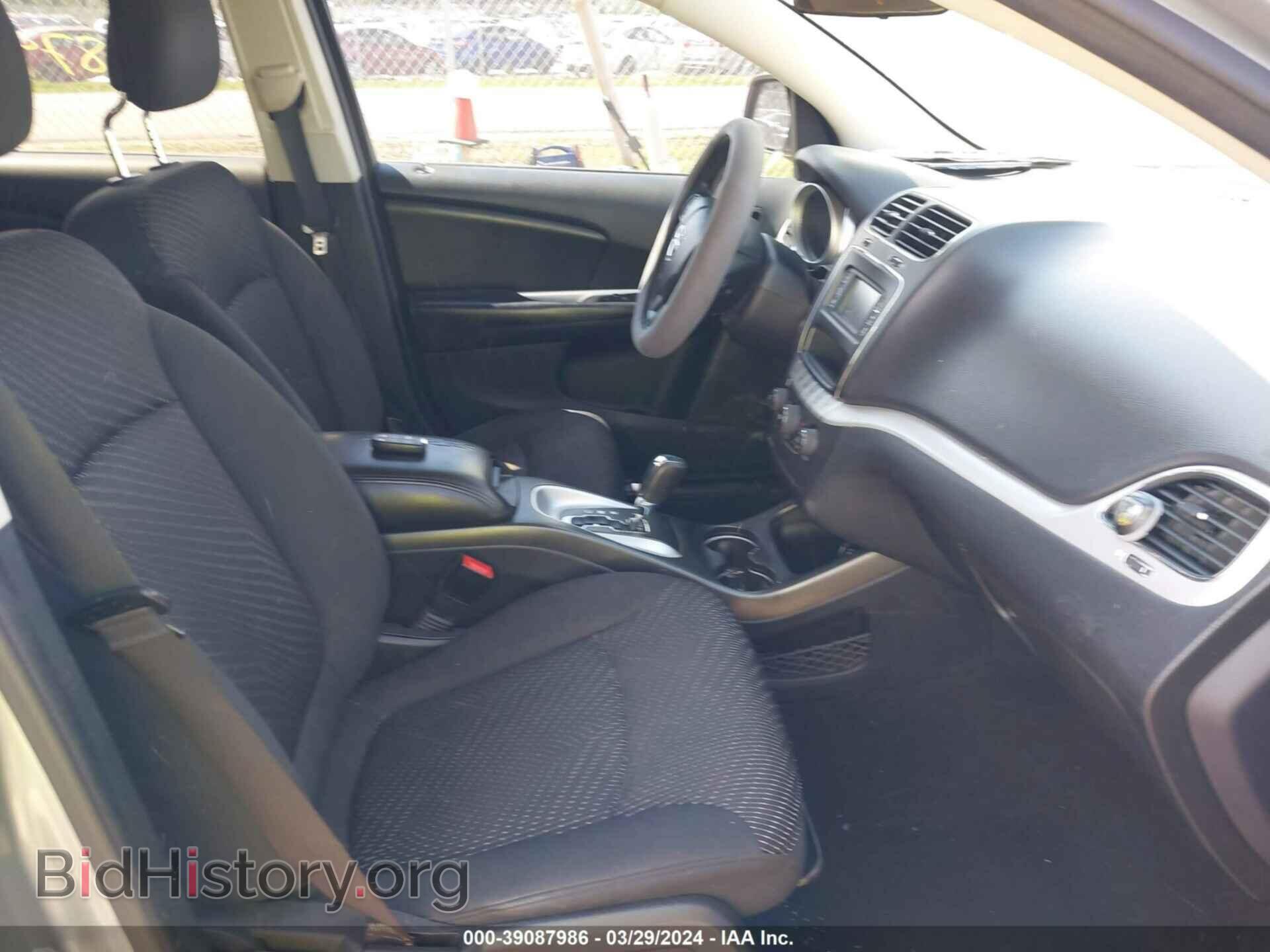 2017 DODGE JOURNEY - VIN: 3C4PDCAB7HT545292 - Фото 5