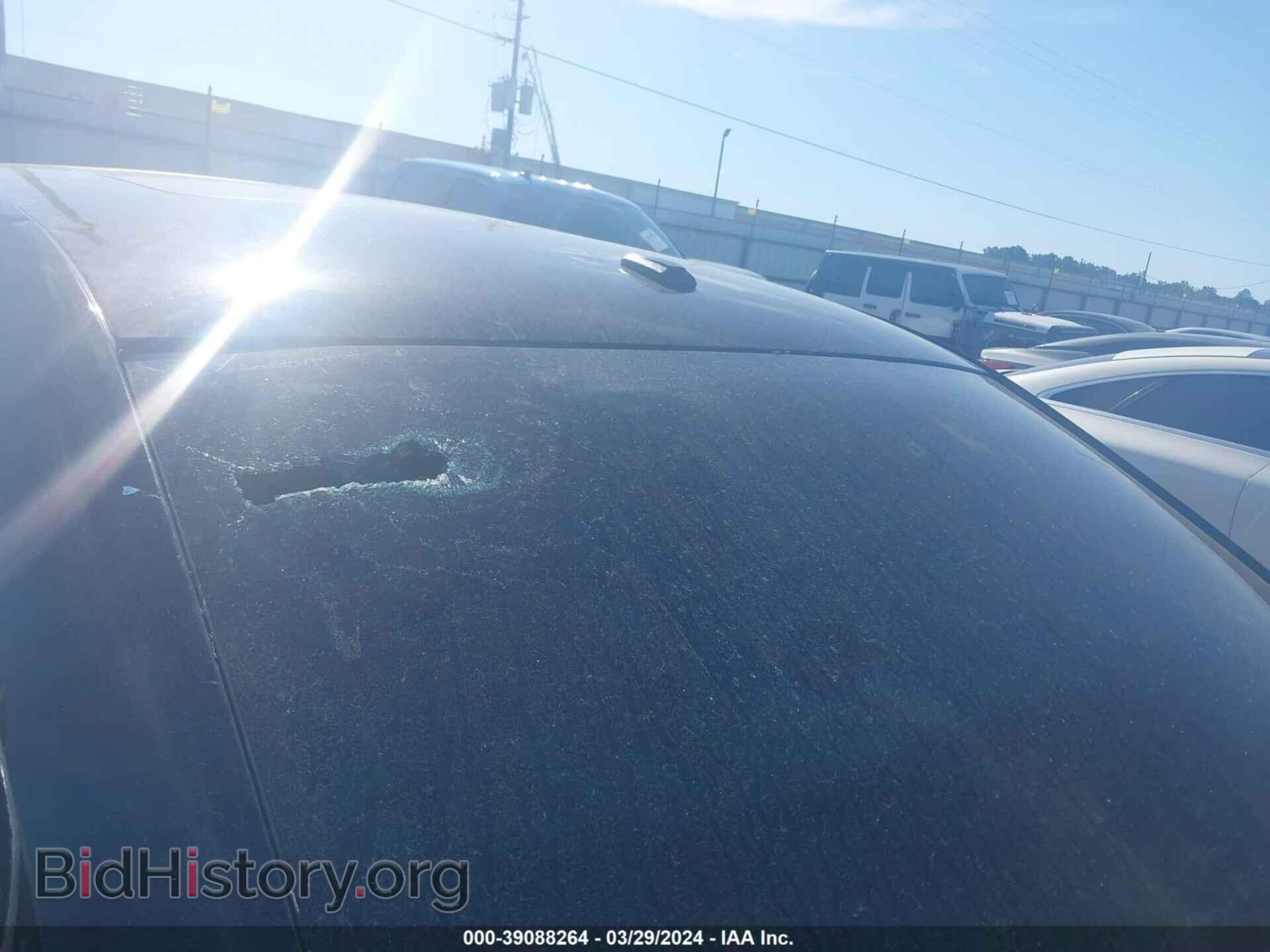2012 CHRYSLER 300 - VIN: 2C3CCADT1CH315604 - Фото 6