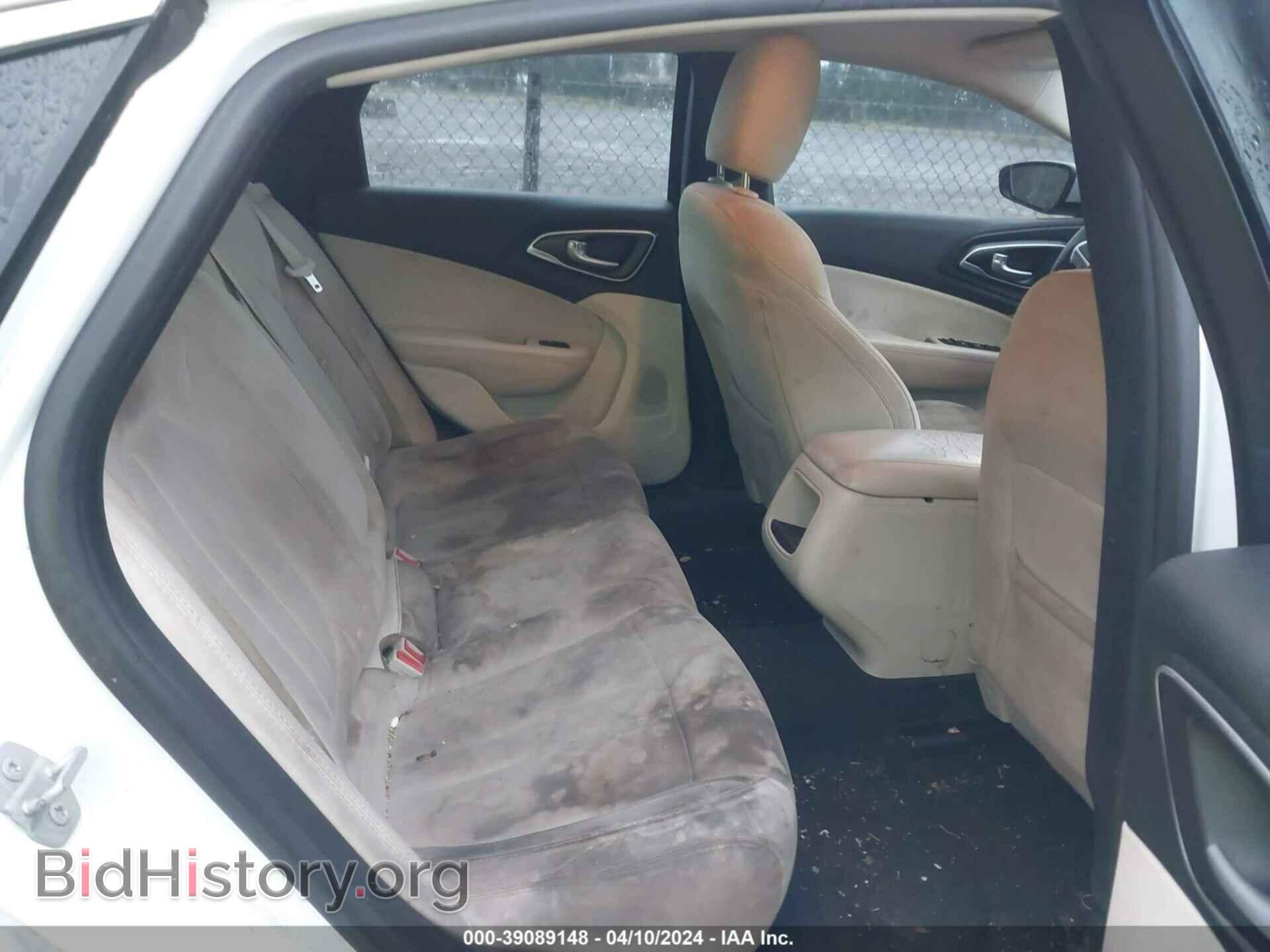 2016 CHRYSLER 200 - VIN: 1C3CCCAB4GN152886 - Фото 8