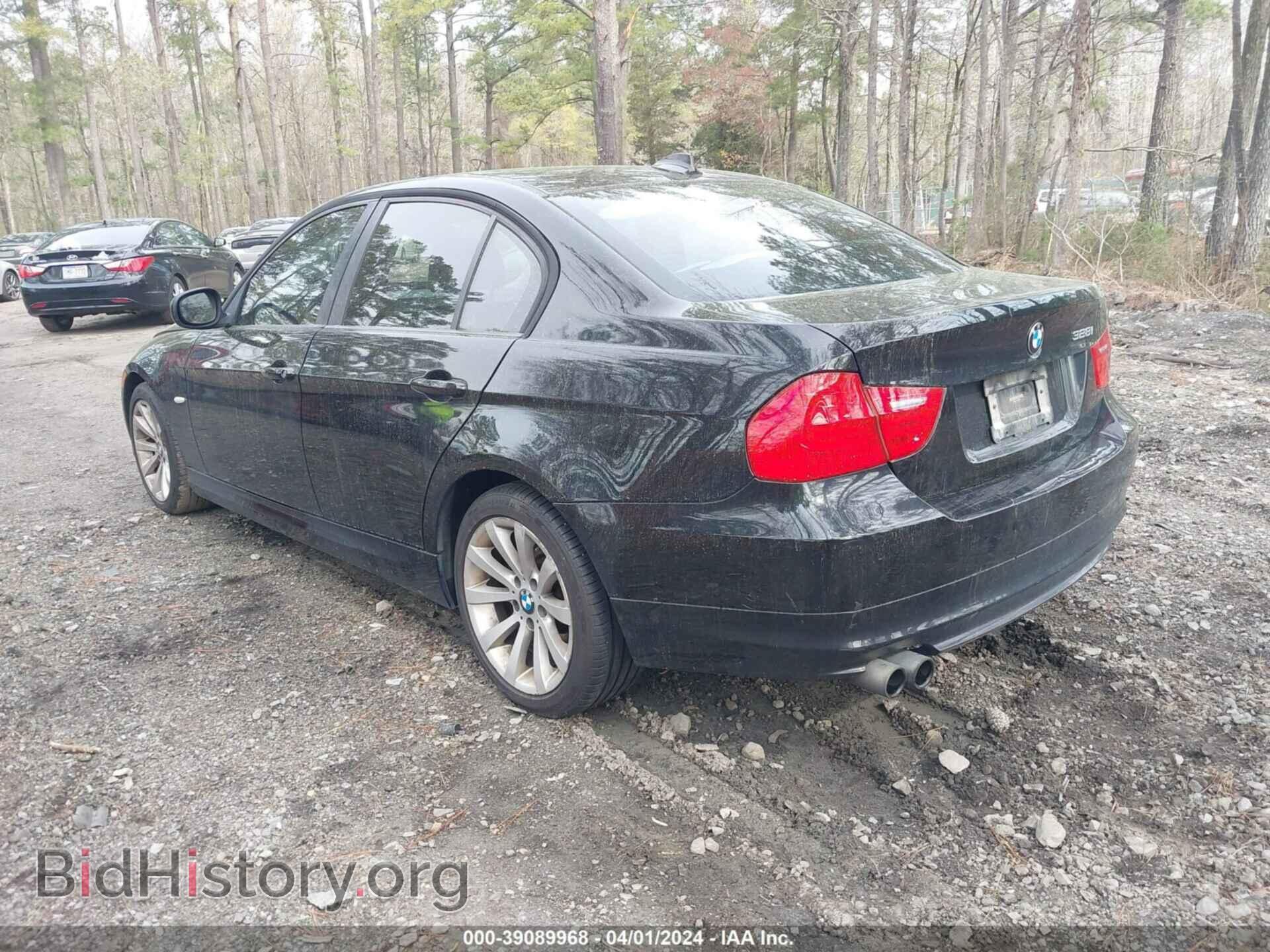2011 BMW 328I - VIN: WBAPH7C59BE683407 - Photo 3