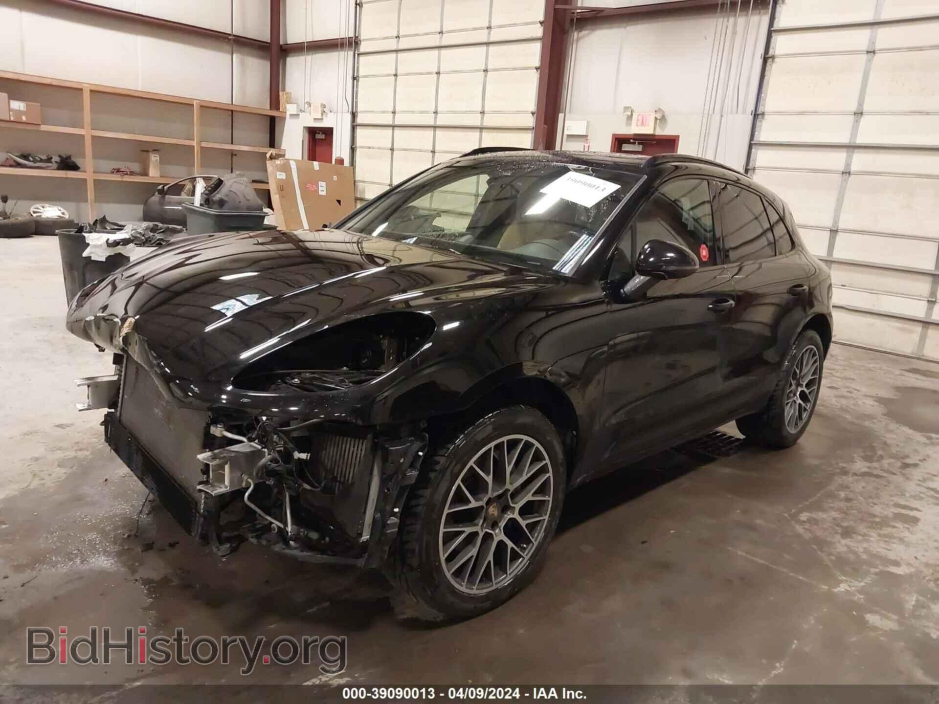 2018 PORSCHE MACAN - VIN: WP1AB2A55JLB37468 - Фото 2