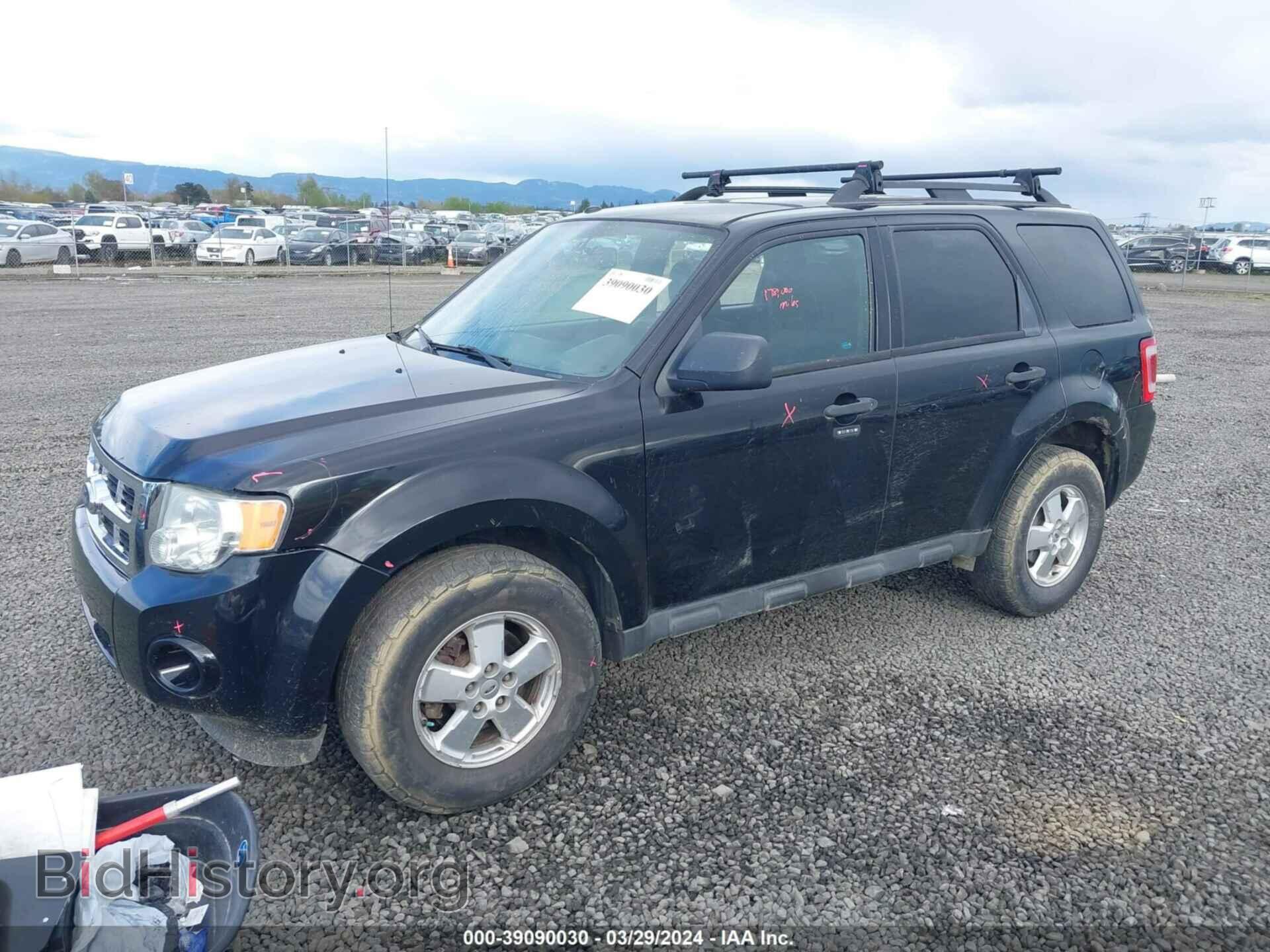 2011 FORD ESCAPE - VIN: 1FMCU0DG3BKB23013 - Фото 2