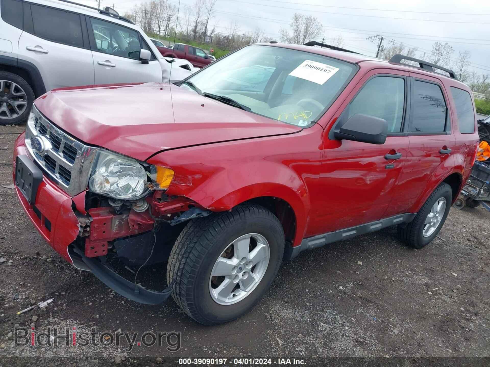 2010 FORD ESCAPE - VIN: 1FMCU0D7XAKB82574 - Фото 2