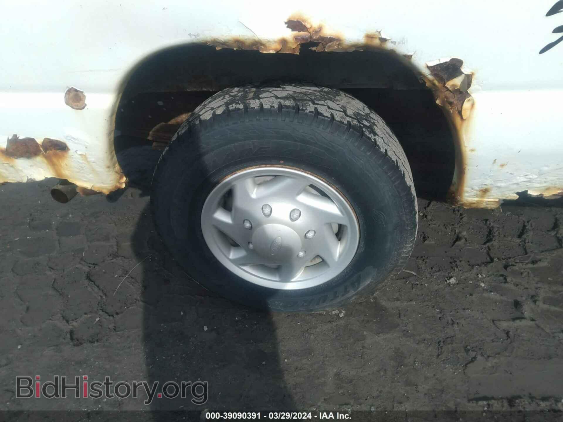 2008 FORD E-250 - VIN: 1FTNE24W98DA69002 - Фото 6
