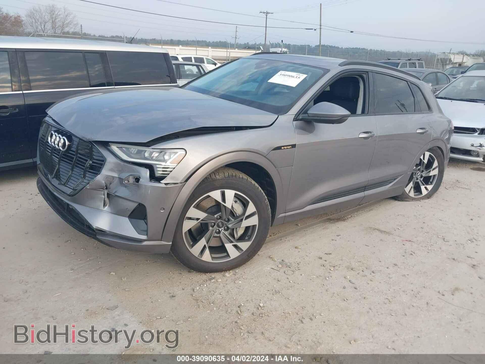 2021 AUDI E-TRON - VIN: WA1AAAGE2MB009943 - Фото 2