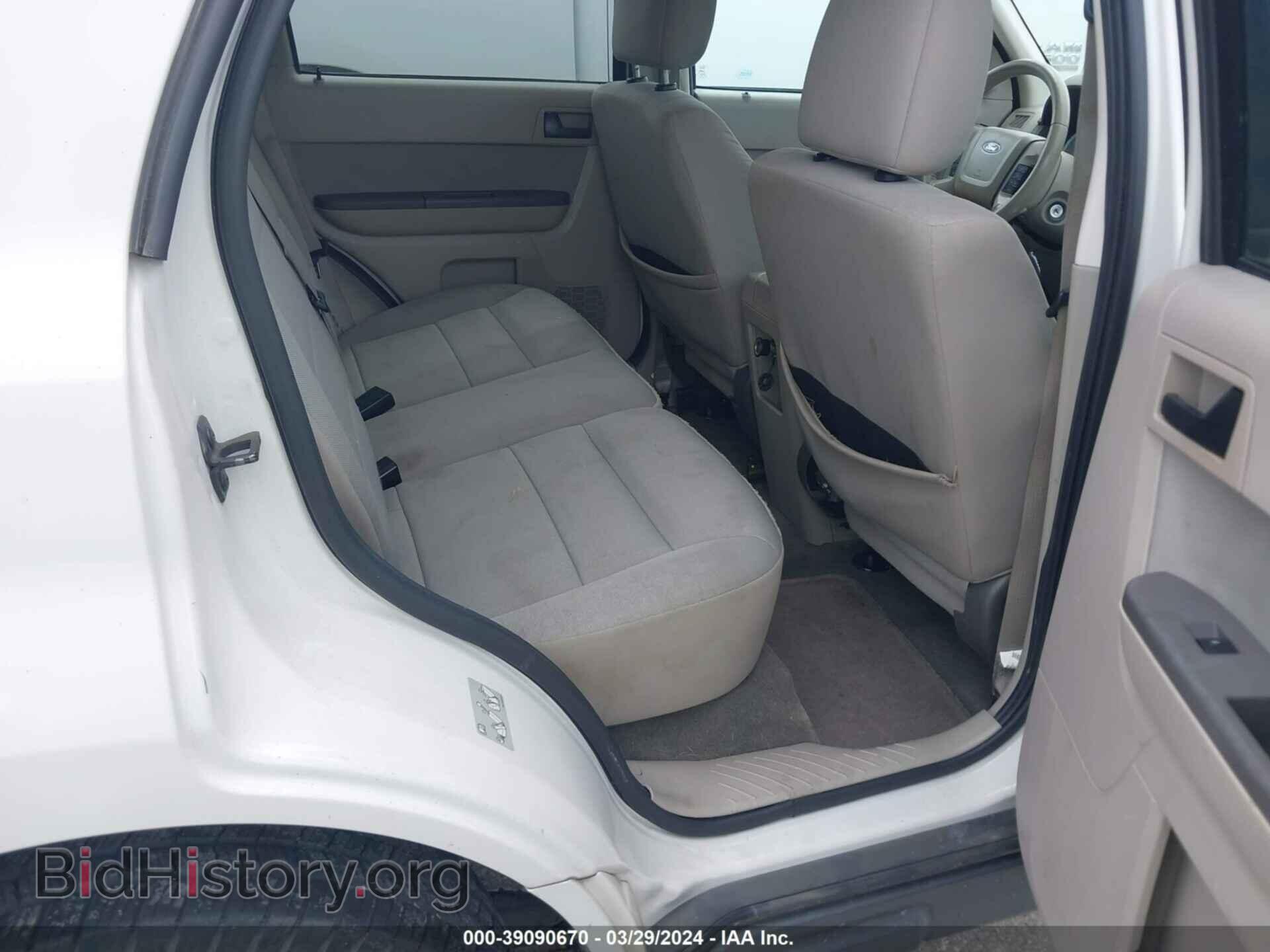 2010 FORD ESCAPE - VIN: 1FMCU0DG3AKC43943 - Фото 8