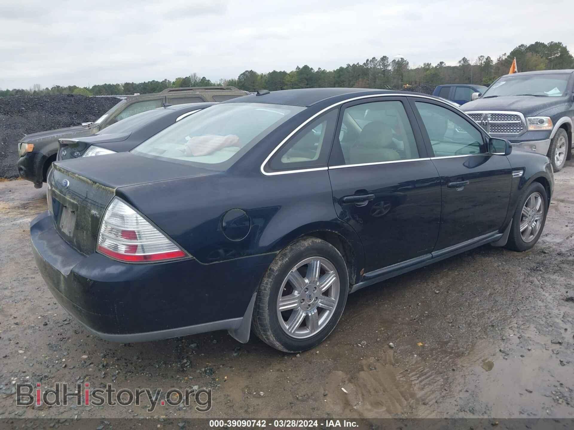 2008 FORD TAURUS - VIN: 1FAHP24W18G124473 - Фото 4