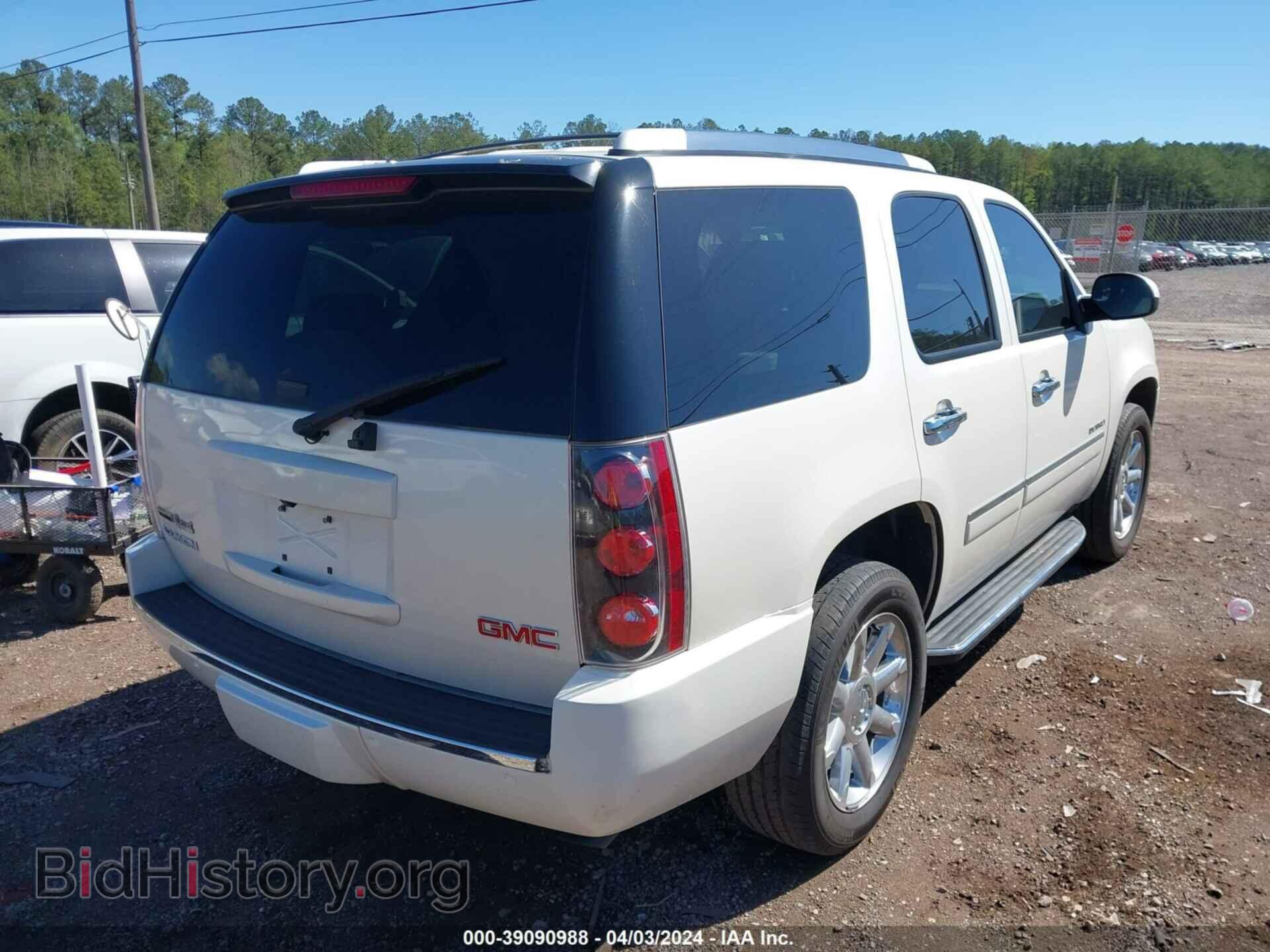 2011 GMC YUKON - VIN: 1GKS1EEF0BR199697 - Фото 4
