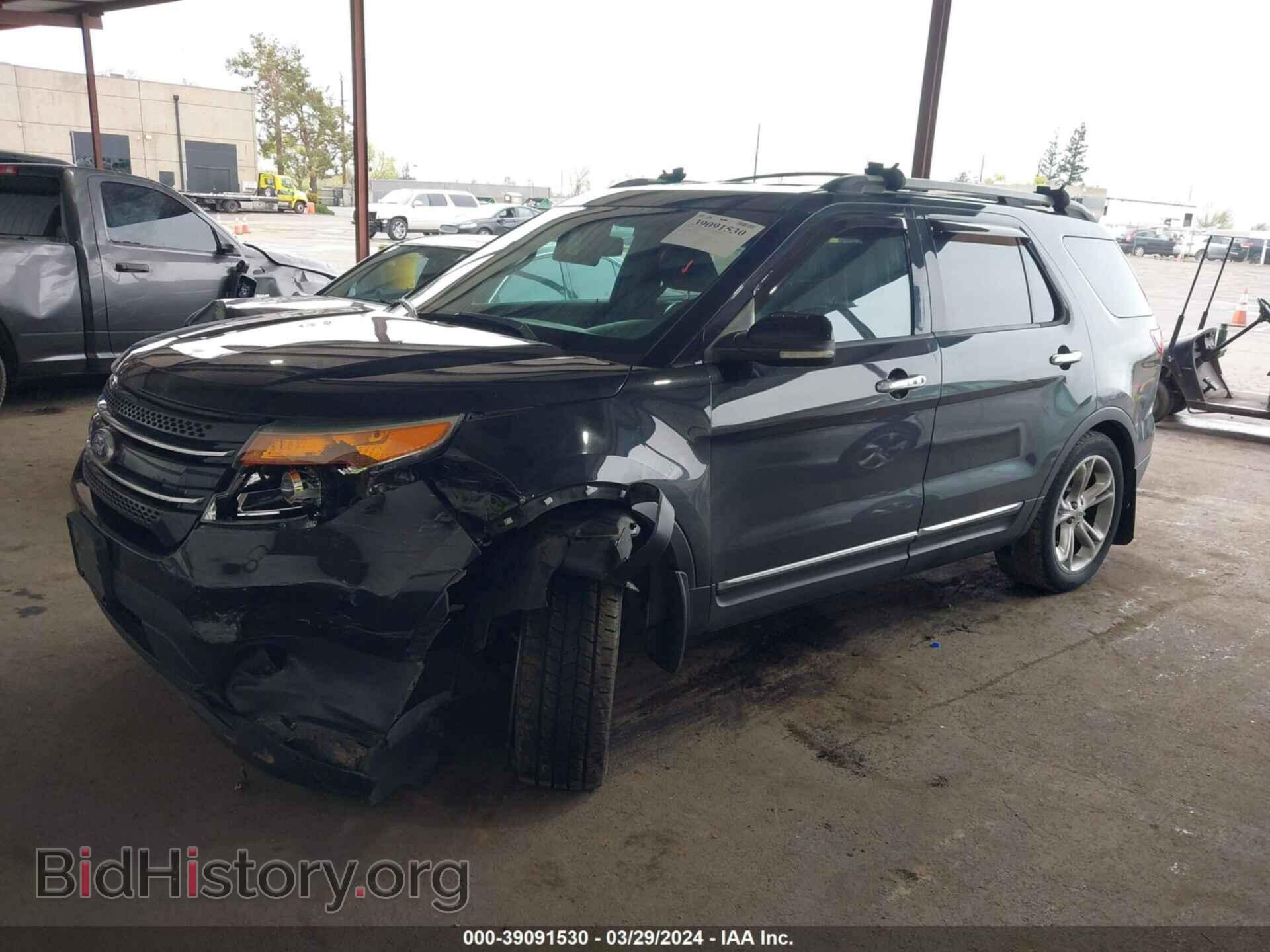 2011 FORD EXPLORER - VIN: 1FMHK8F83BGA18751 - Фото 2