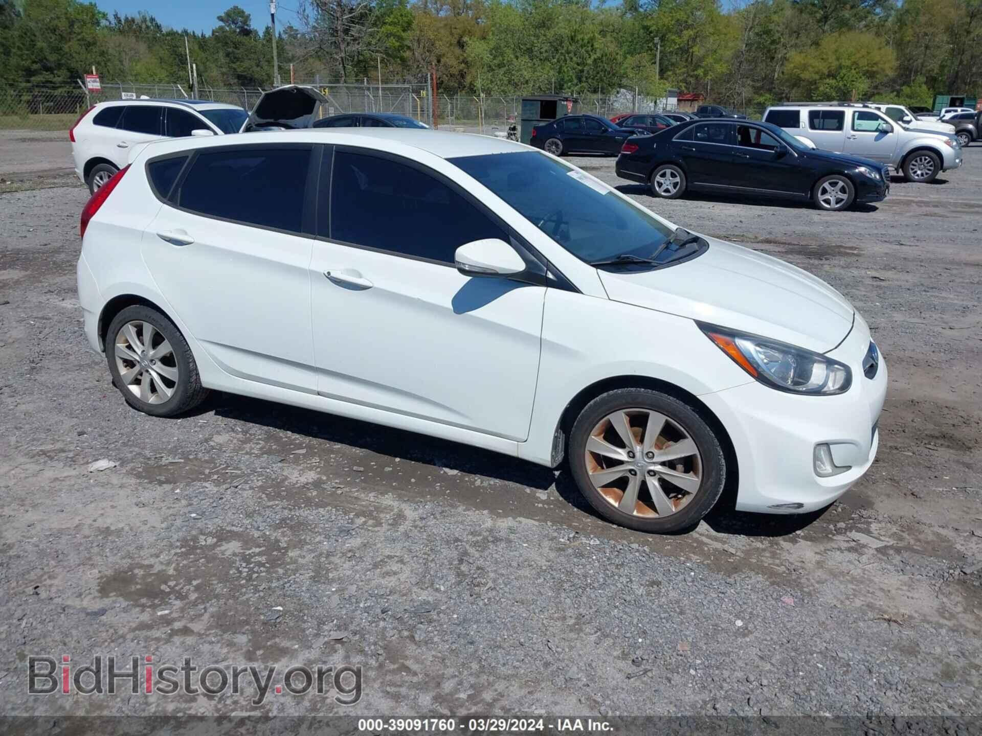 Photo KMHCU5AE3DU059496 - HYUNDAI ACCENT 2013
