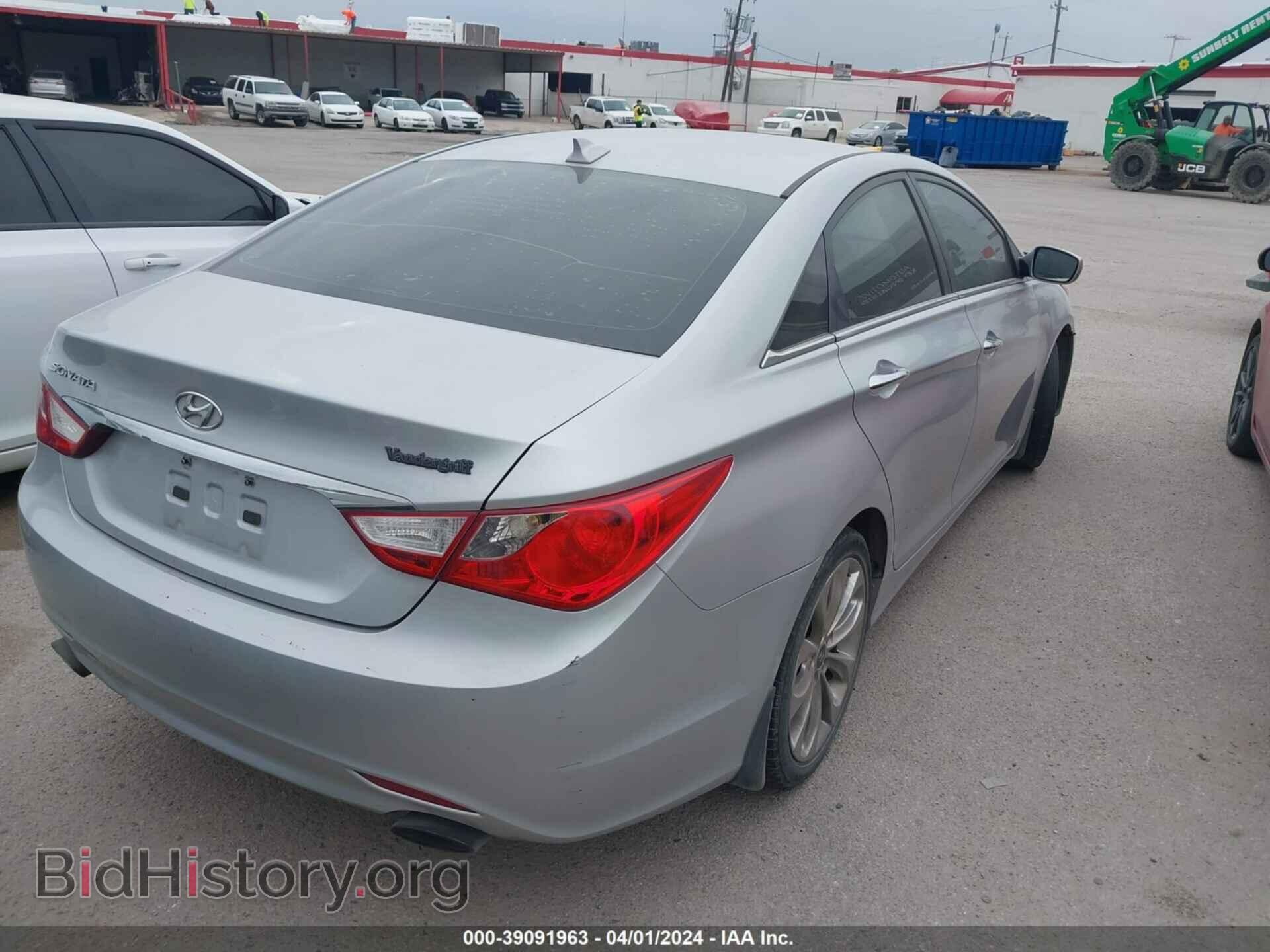 2013 HYUNDAI SONATA - VIN: 5NPEC4AC1DH658948 - Photo 4