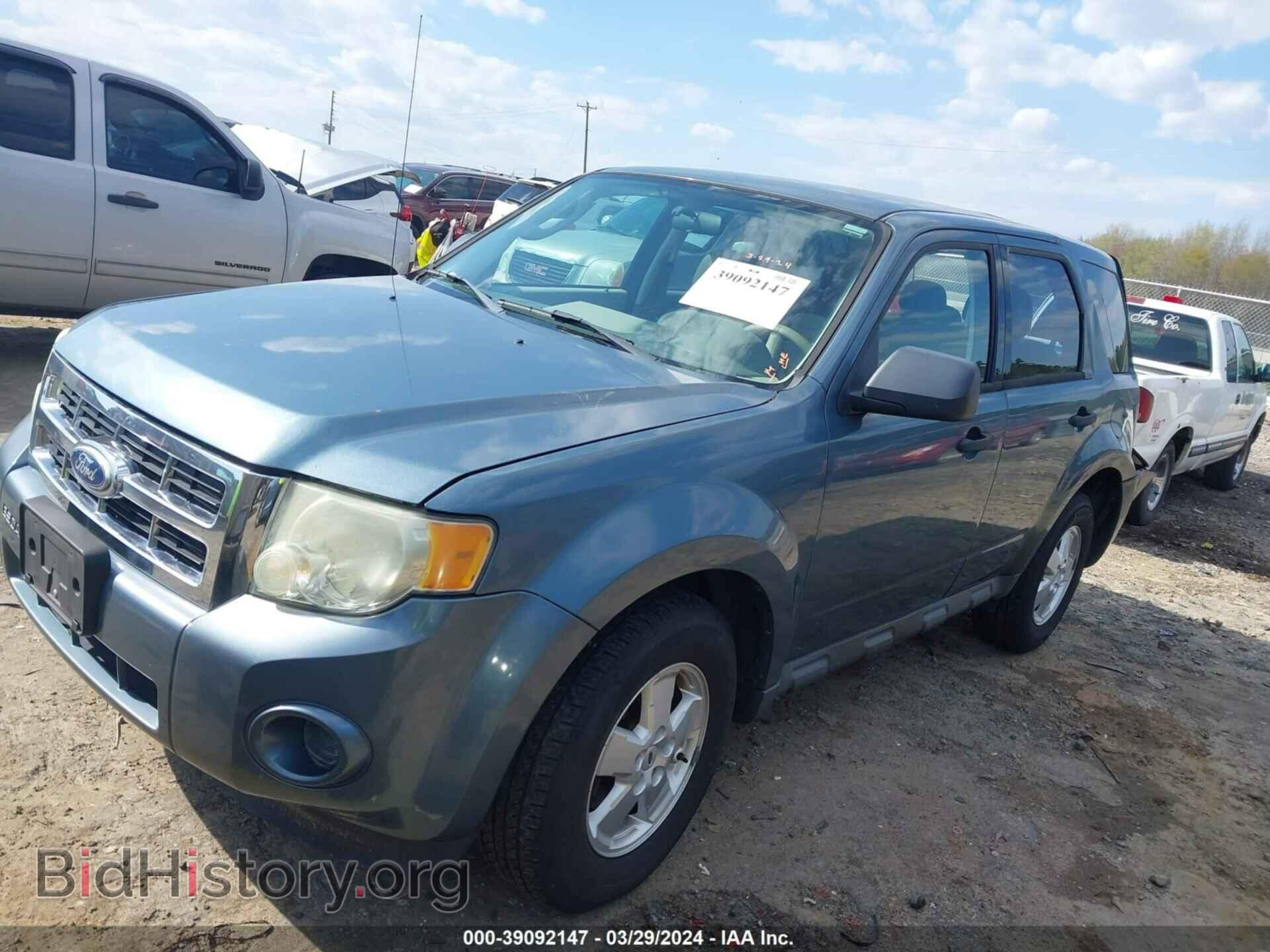 2010 FORD ESCAPE - VIN: 1FMCU9C7XAKD48131 - Фото 2