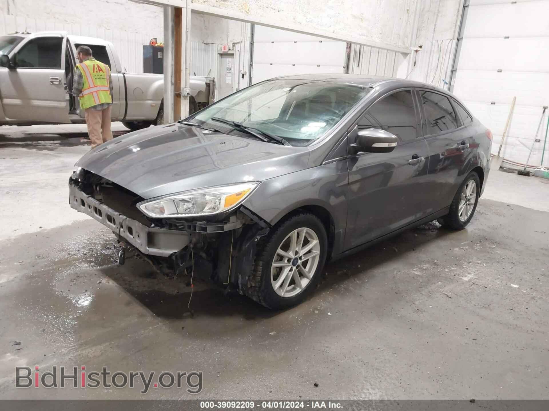 2017 FORD FOCUS - VIN: 1FADP3F23HL246371 - Фото 2