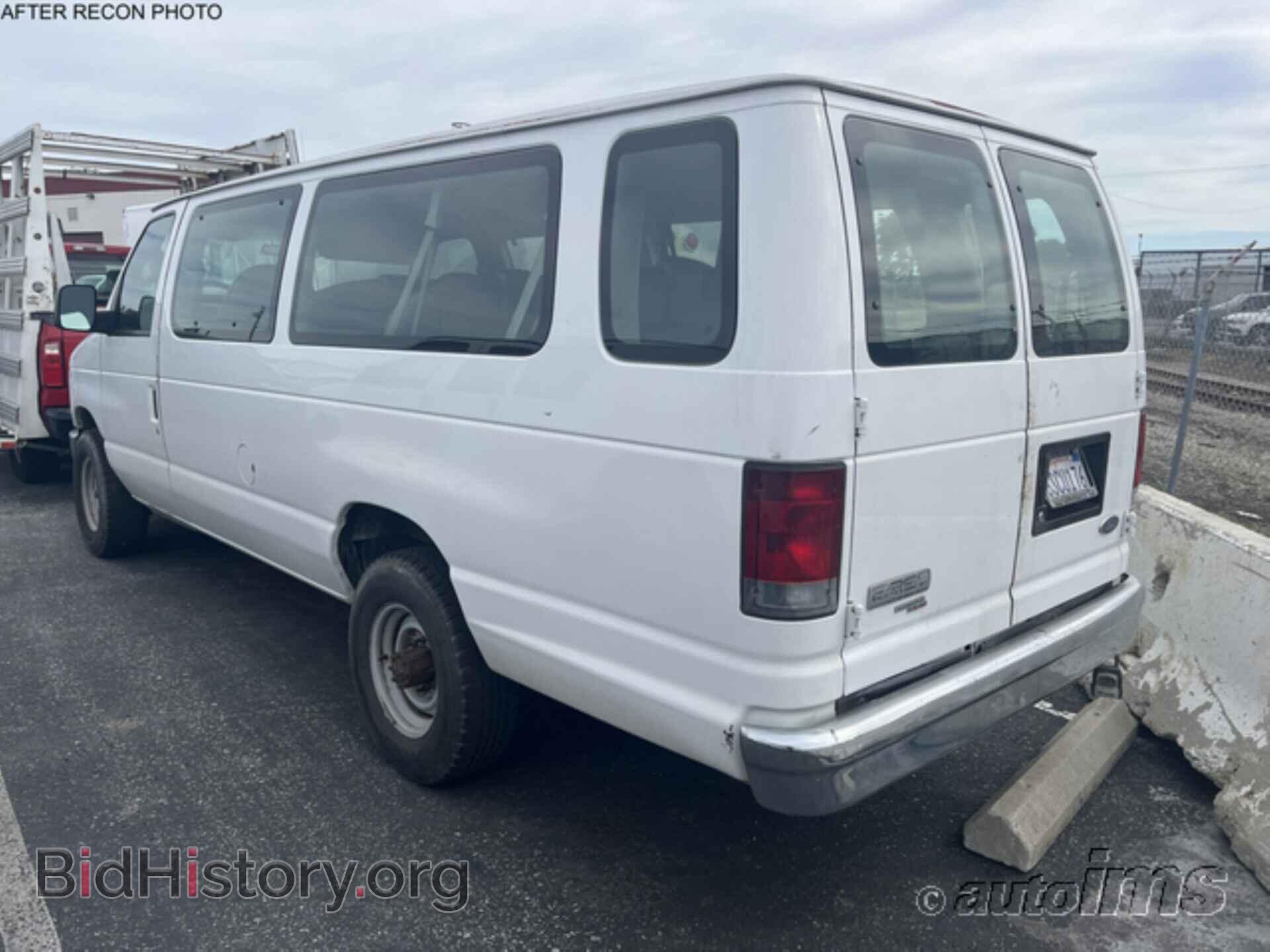 Photo 1FBSS31L68DB53763 - FORD ECONOLINE 2008