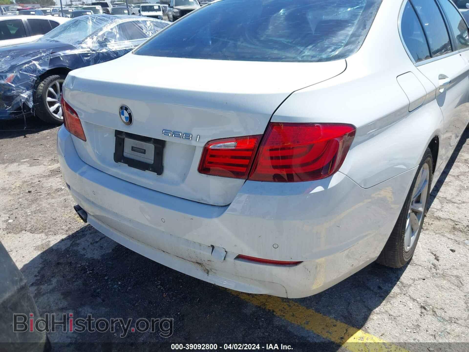 2012 BMW 528I - VIN: WBAXG5C54CDX06171 - Фото 6