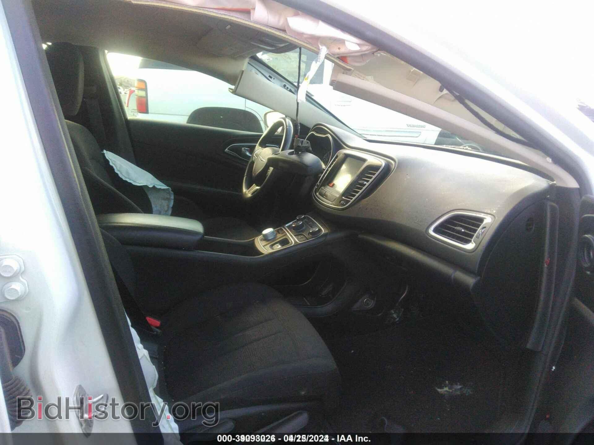2015 CHRYSLER 200 - VIN: 1C3CCCAB3FN720785 - Фото 5