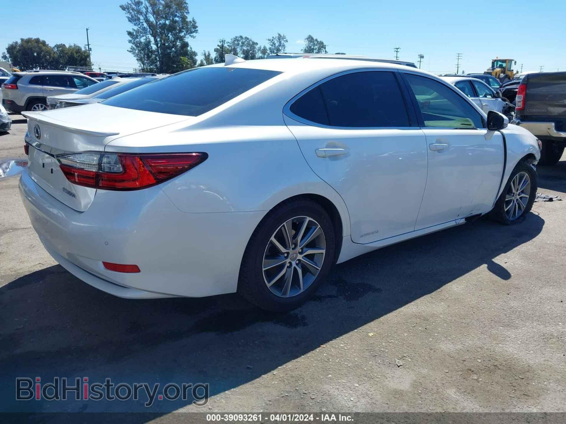 2017 LEXUS ES 300H - VIN: JTHBW1GG4H2145136 - Фото 4