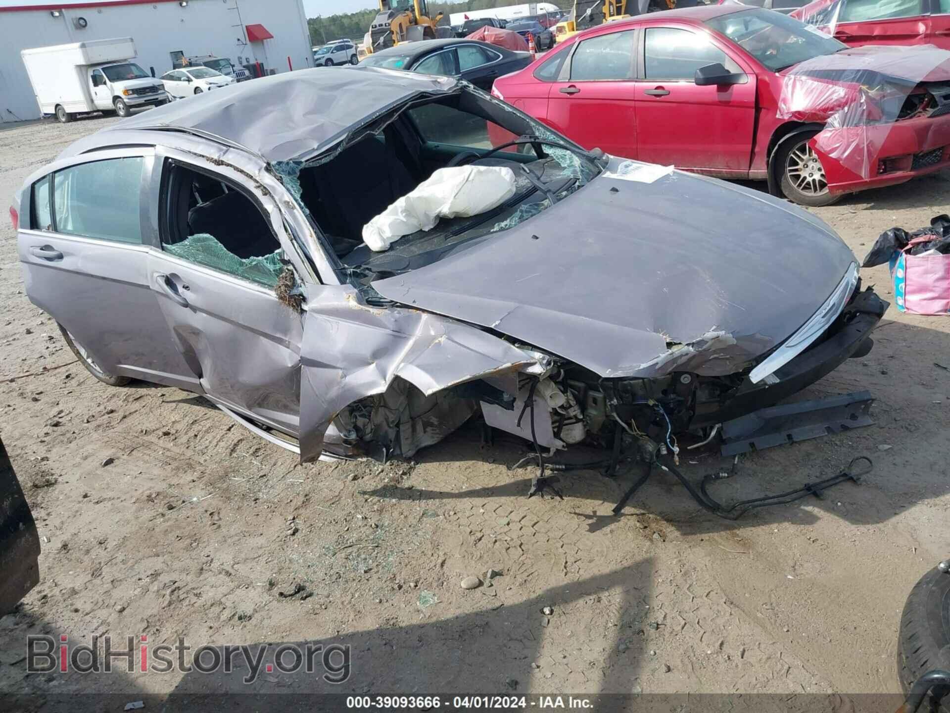 Фотография 1C3CCBBB9DN628053 - CHRYSLER 200 2013