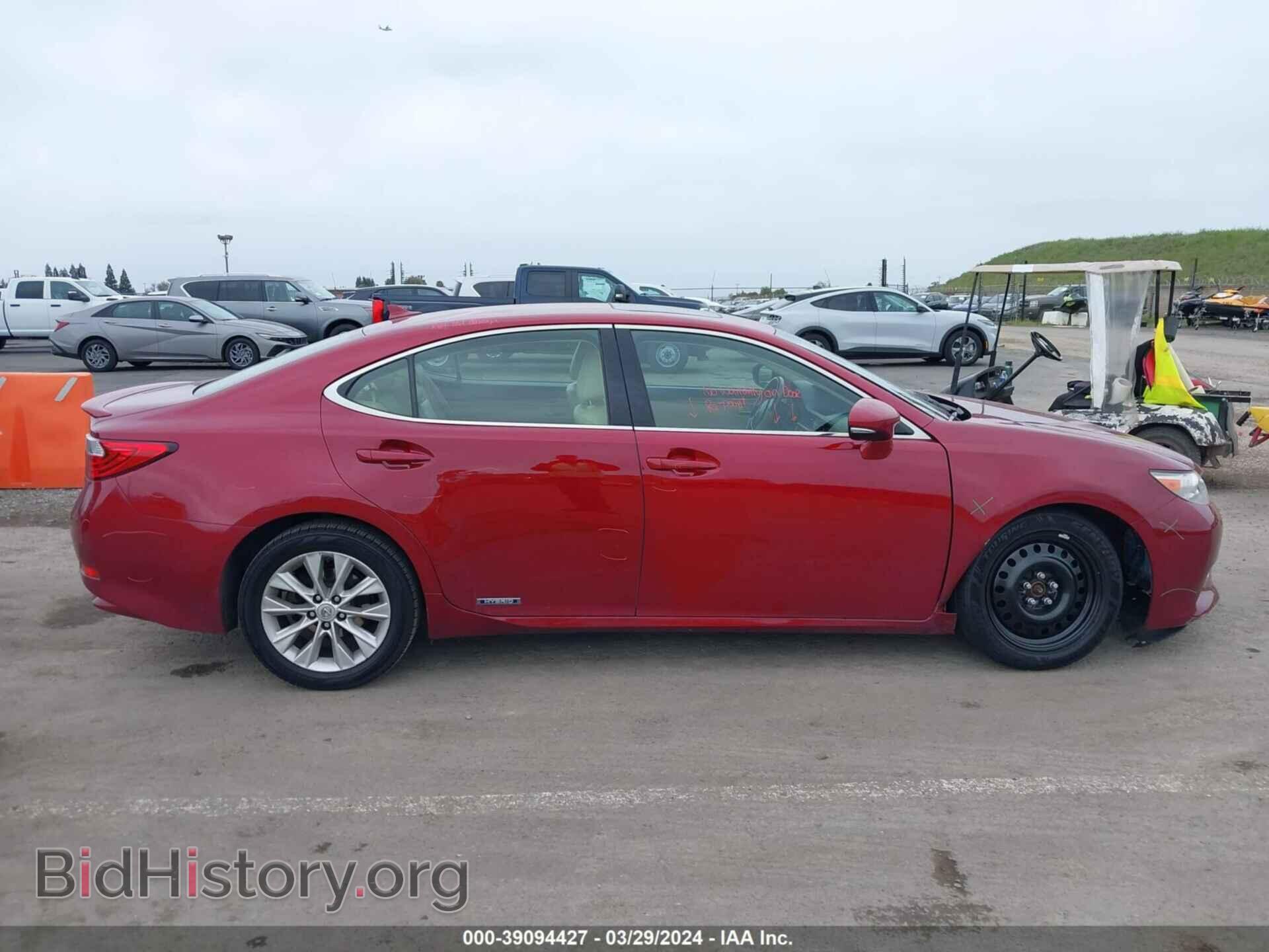 2013 LEXUS ES 300H - VIN: JTHBW1GG2D2012188 - Фото 13