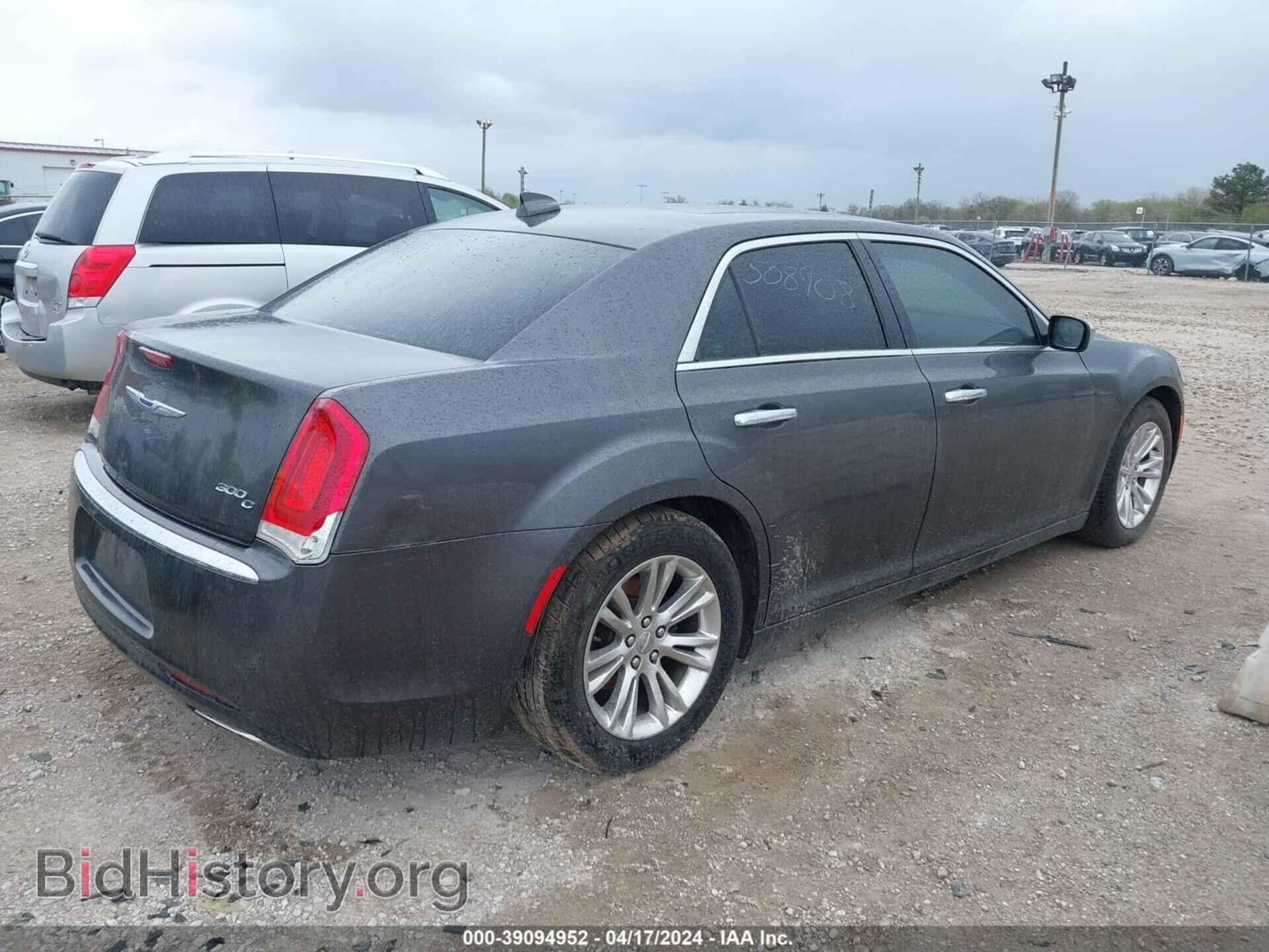2017 CHRYSLER 300C - VIN: 2C3CCAEG4HH570529 - Фото 4
