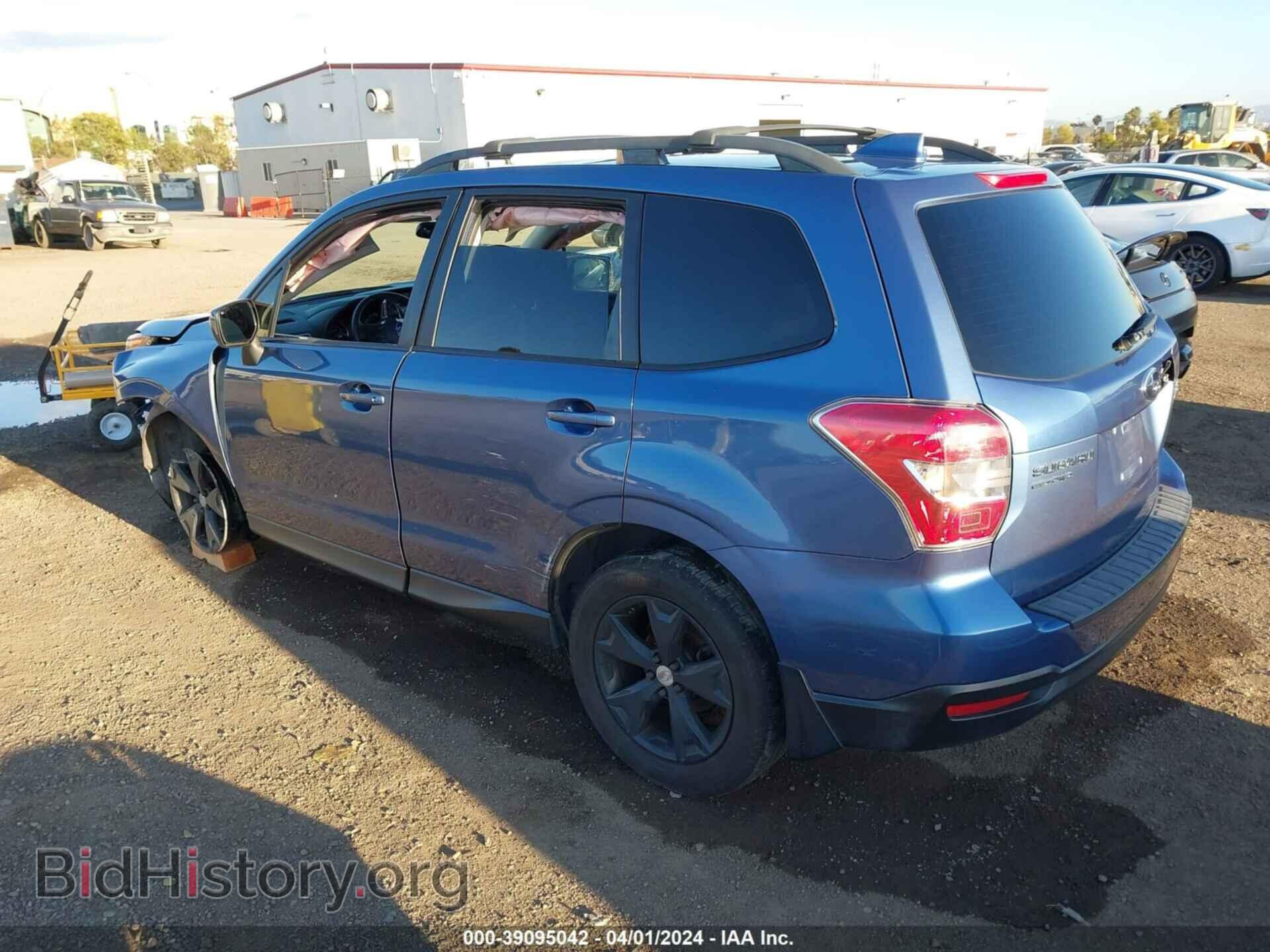 2016 SUBARU FORESTER - VIN: JF2SJADC3GH457513 - Фото 3