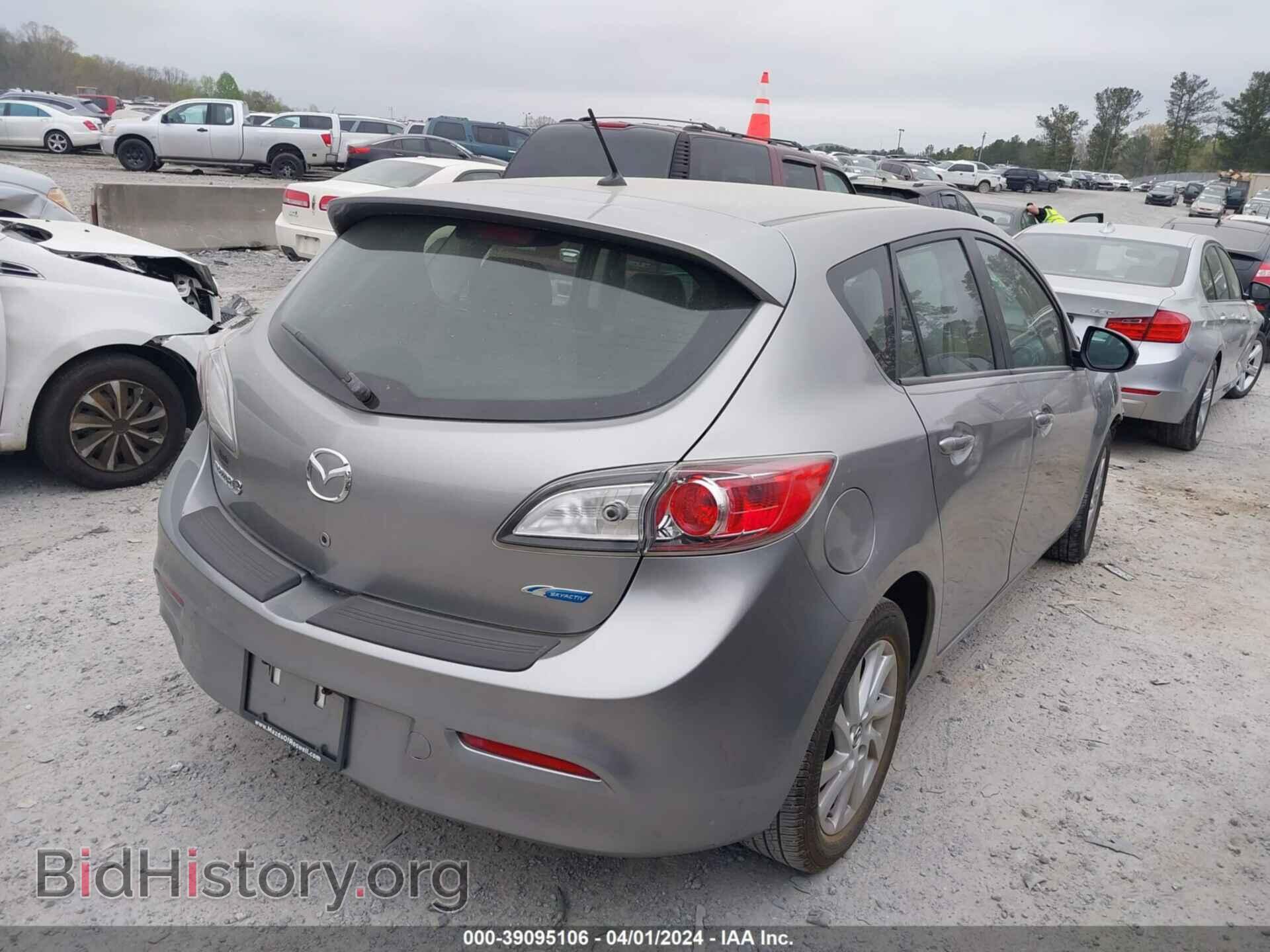 2013 MAZDA MAZDA3 - VIN: JM1BL1M79D1736643 - Фото 4