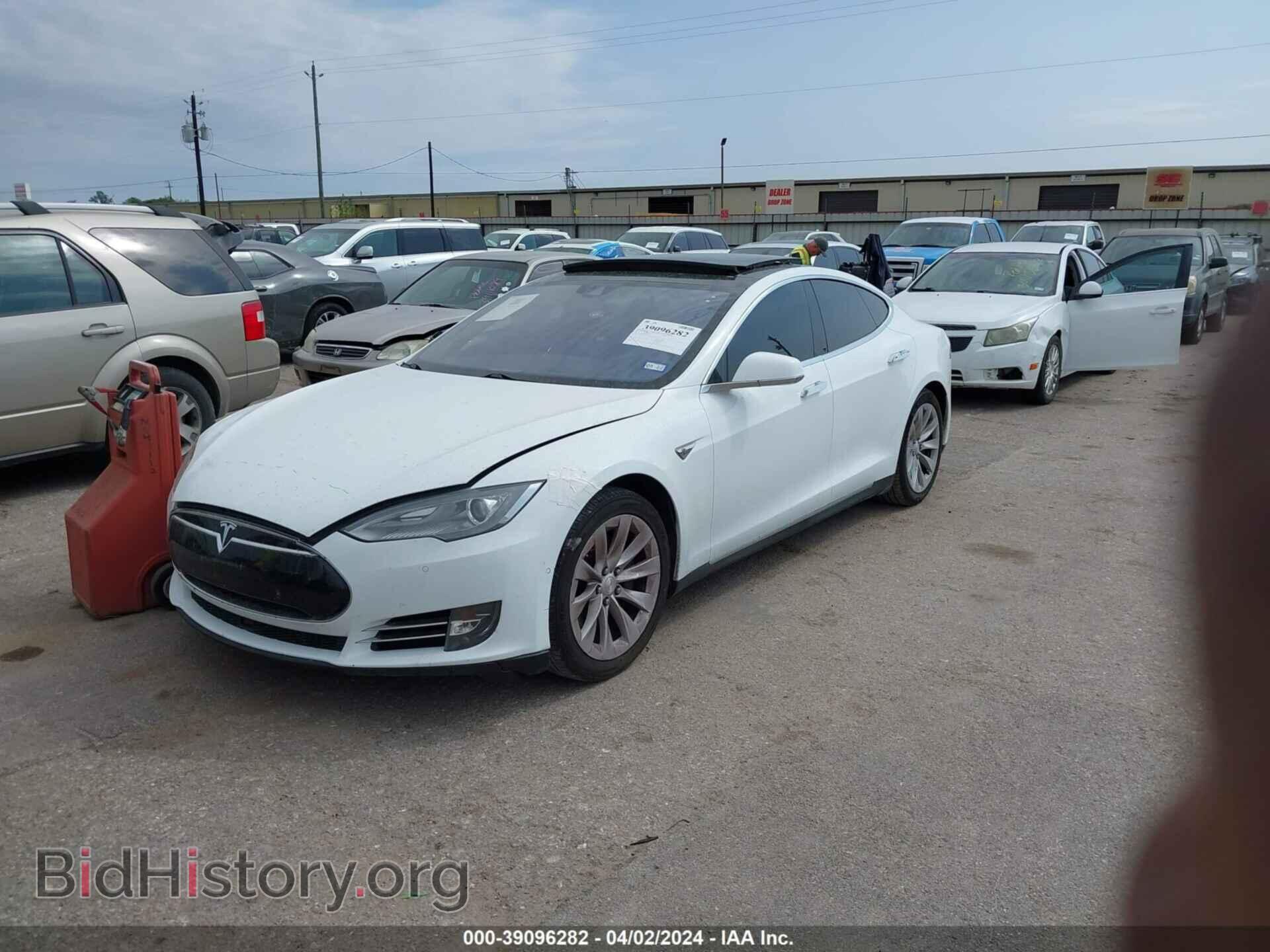 2016 TESLA MODEL S - VIN: 5YJSA1E12GF134792 - Фото 2