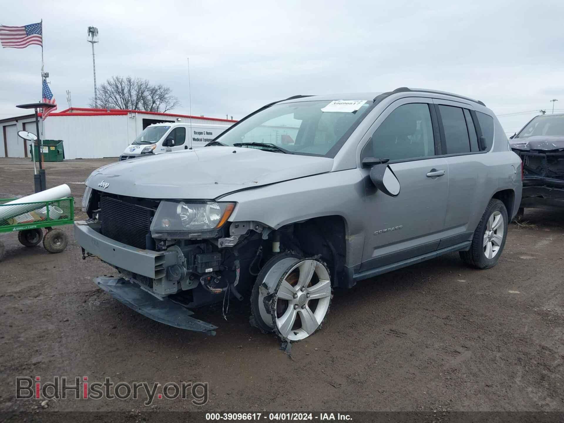 2016 JEEP COMPASS - VIN: 1C4NJDBB8GD723395 - Photo 2