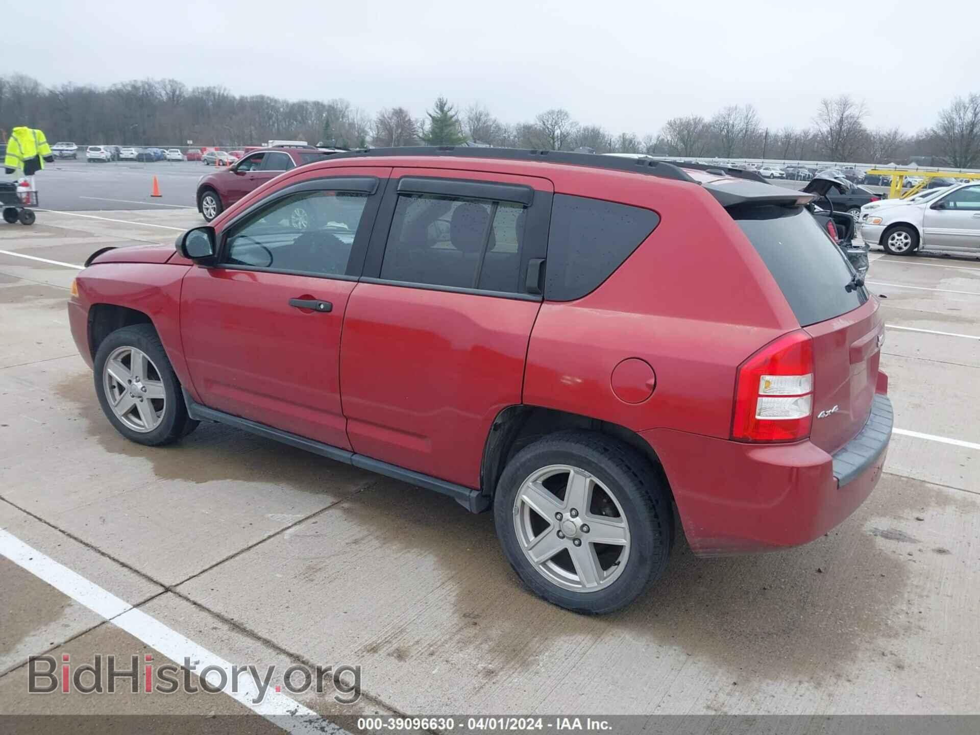2007 JEEP COMPASS - VIN: 1J8FF47W37D277067 - Фото 3